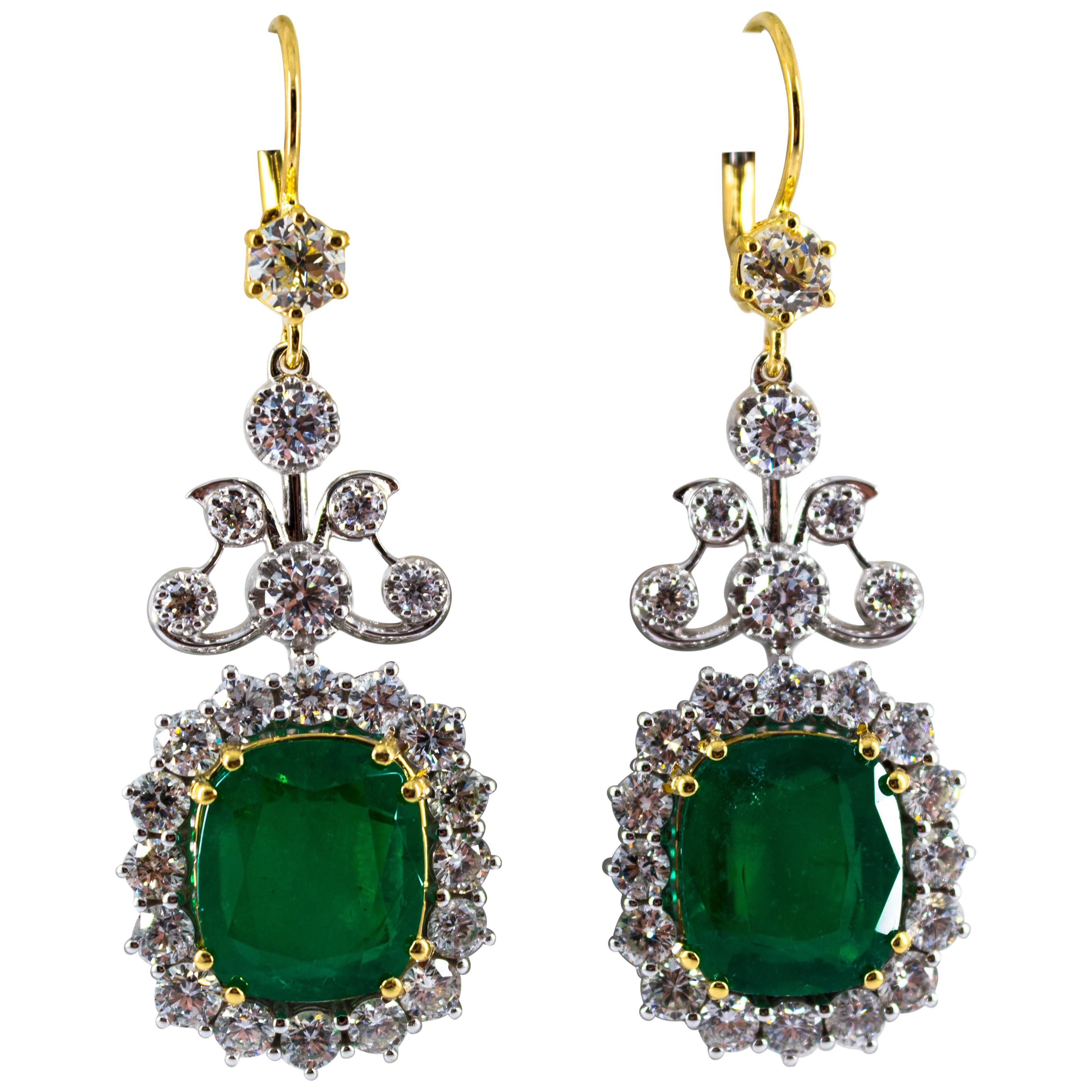 11.85 Carat Emerald 4.47 Carat White Diamond White Gold Drop Lever-Back Earrings