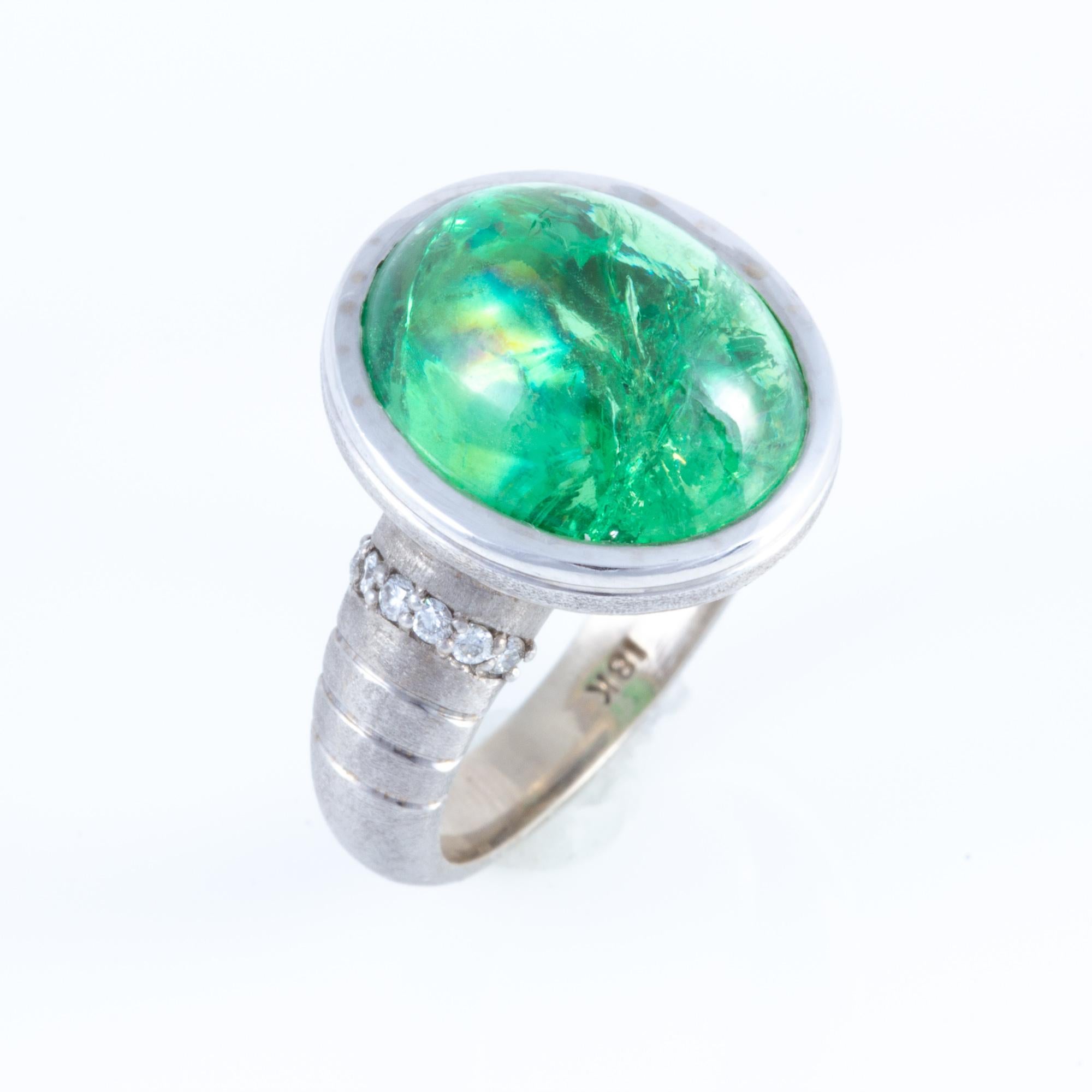 11.86 Carat Cabochon Merelani Mint Garnet Ring For Sale 5