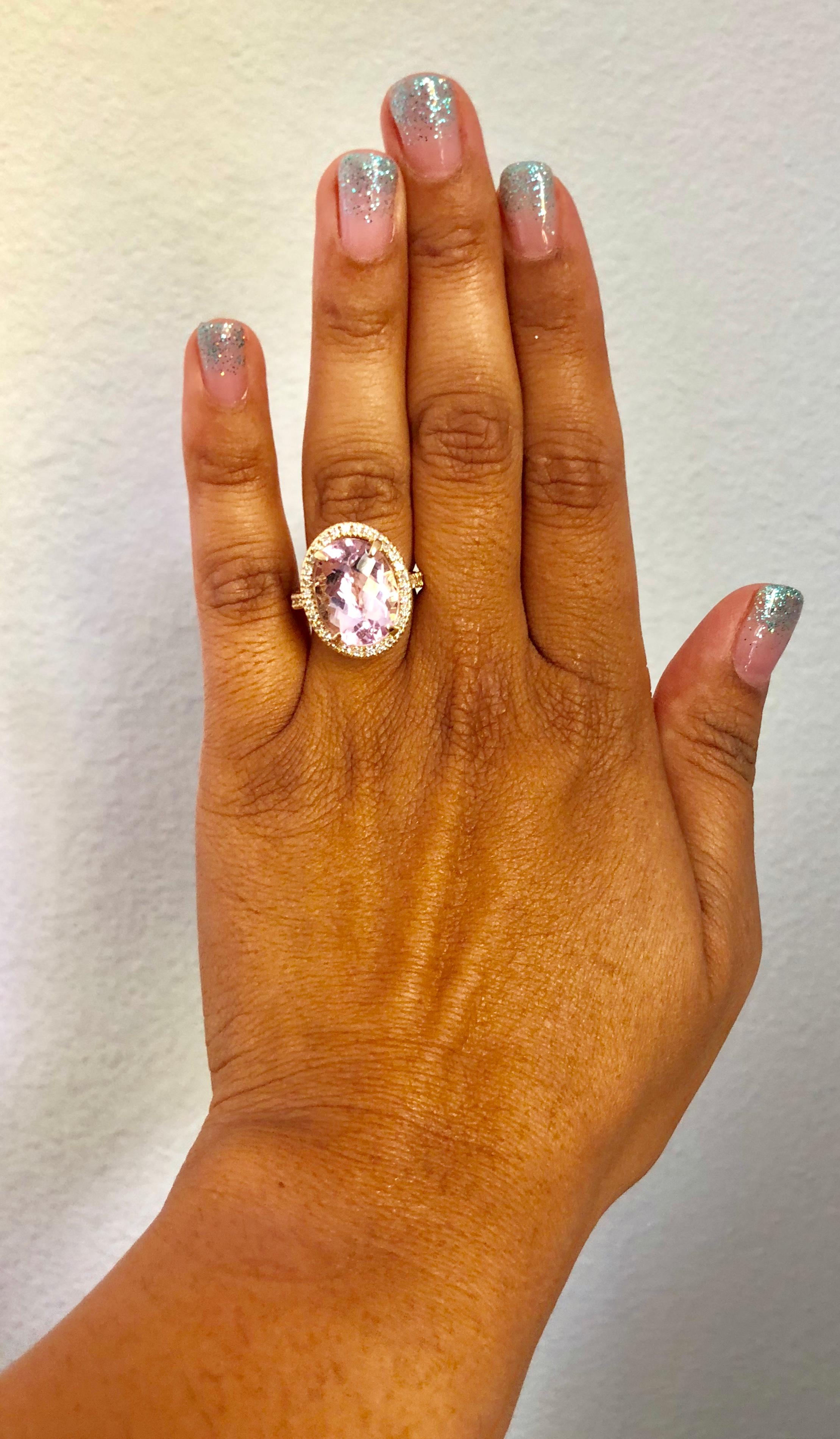 11.86 Carat Kunzite Diamond 14 Karat Yellow Gold Cocktail Ring In New Condition In Los Angeles, CA