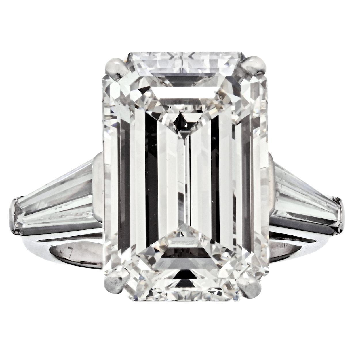 11,89 Karat Smaragdschliff Diamant I/VS1 GIA Platin Verlobungsring im Angebot