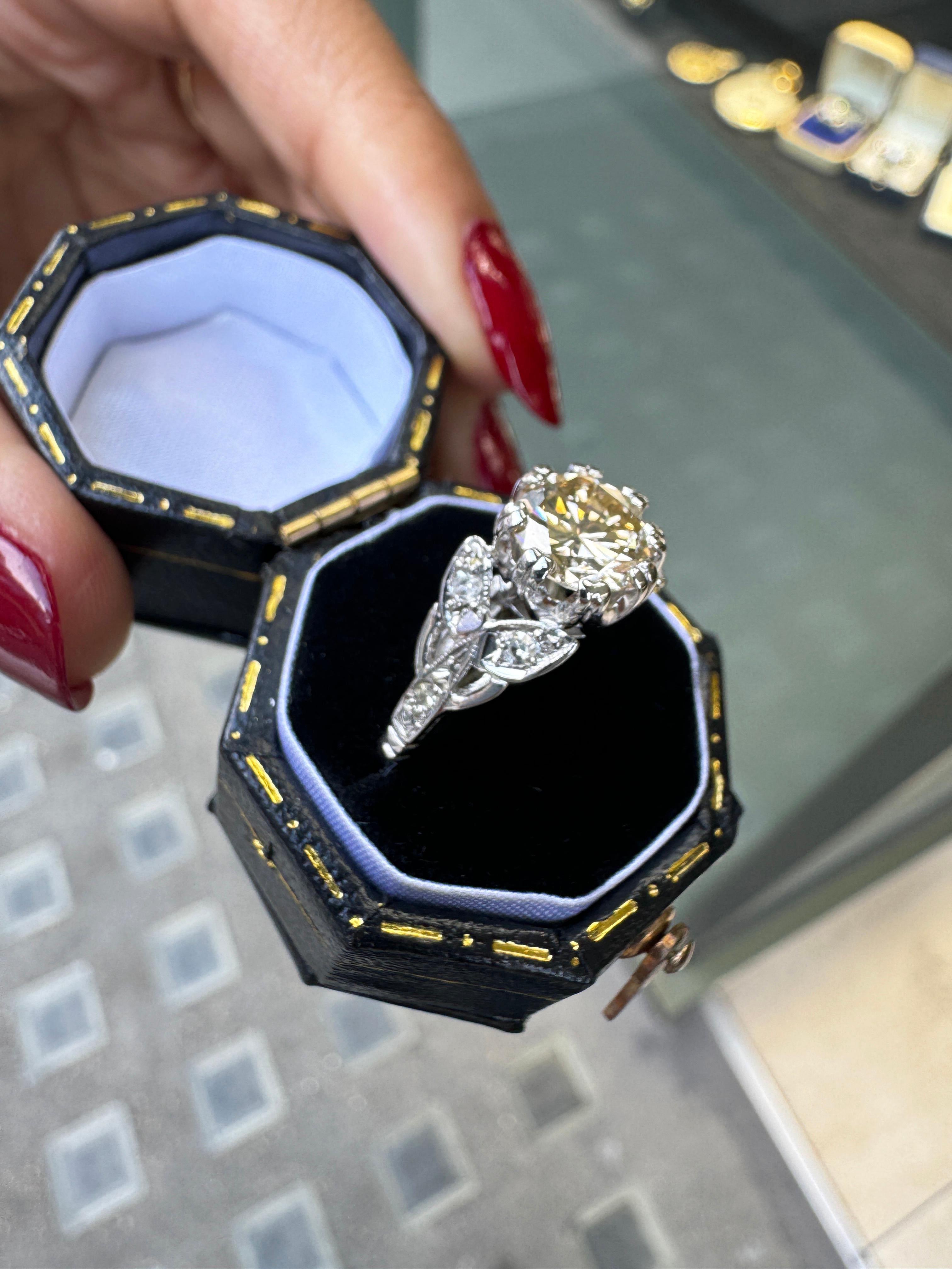 Women's 1.18ct Fancy Brown Round Brilliant Cut Diamond Platinum Engagement Ring For Sale