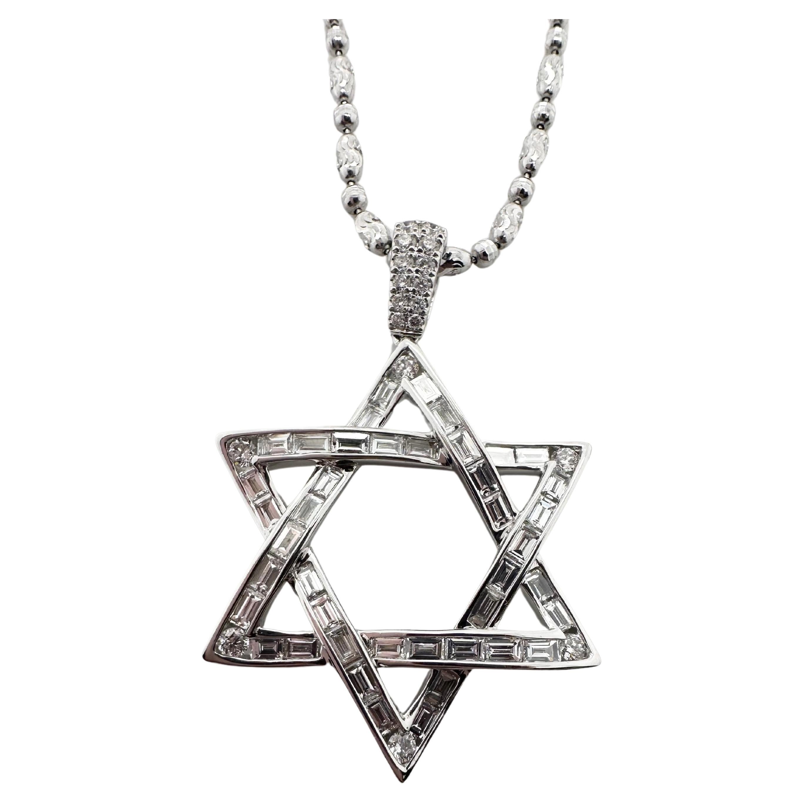 1.18ct Star of David diamond pendant necklace 18KT gold For Sale