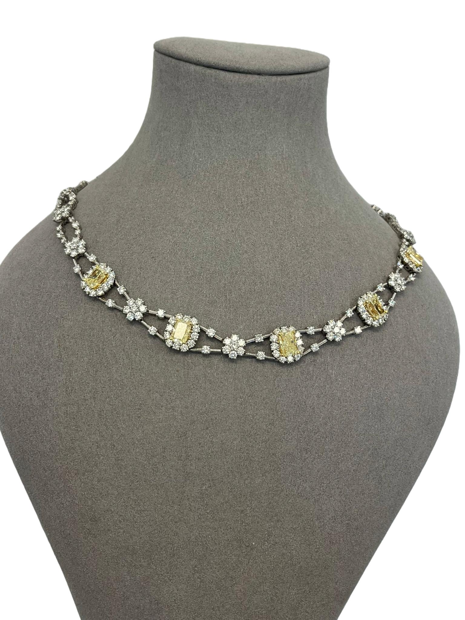 Taille radiant Collier de diamants blancs de 5,80 carats de couleur fantaisie jaune radiant naturel de 11,8 carats en vente