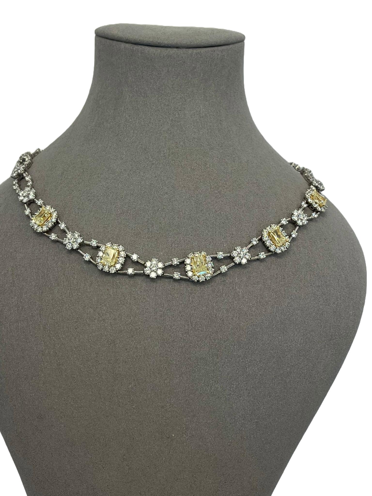 Collier de diamants blancs de 5,80 carats de couleur fantaisie jaune radiant naturel de 11,8 carats en vente 4