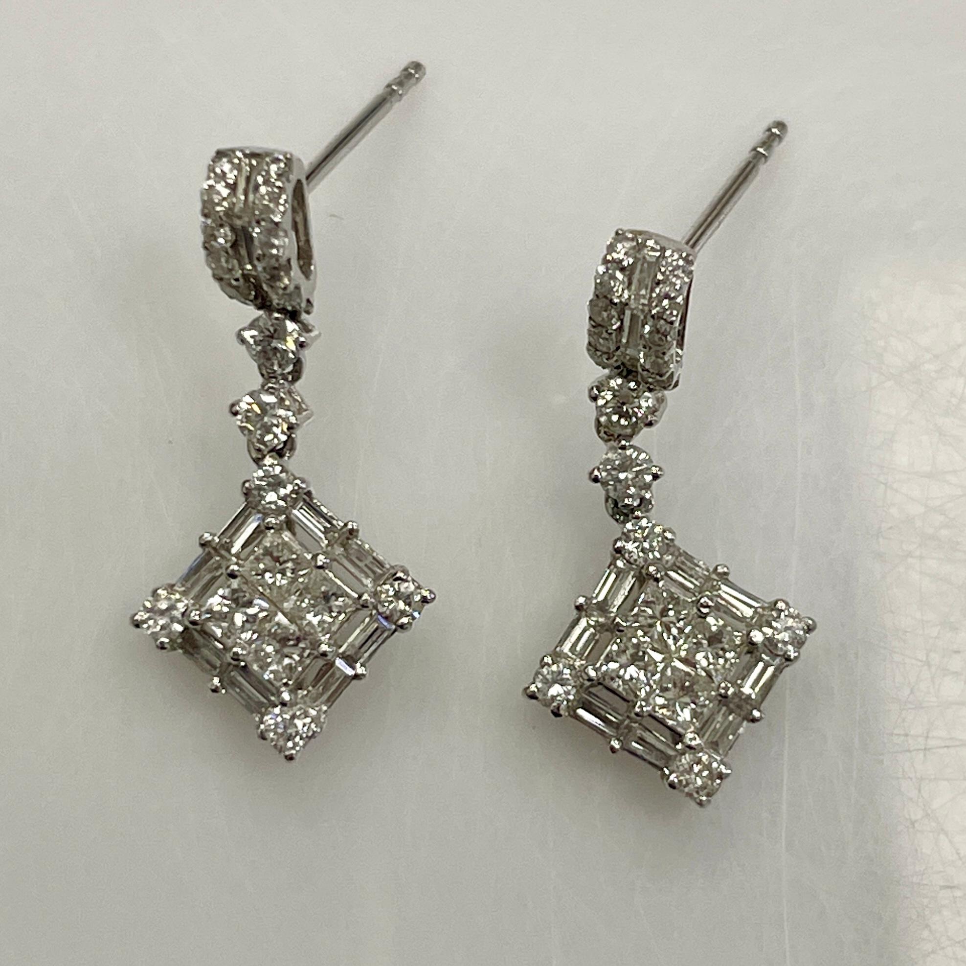 1,19 Karat Diamant- und Weißgold-Ohrringe Damen im Angebot