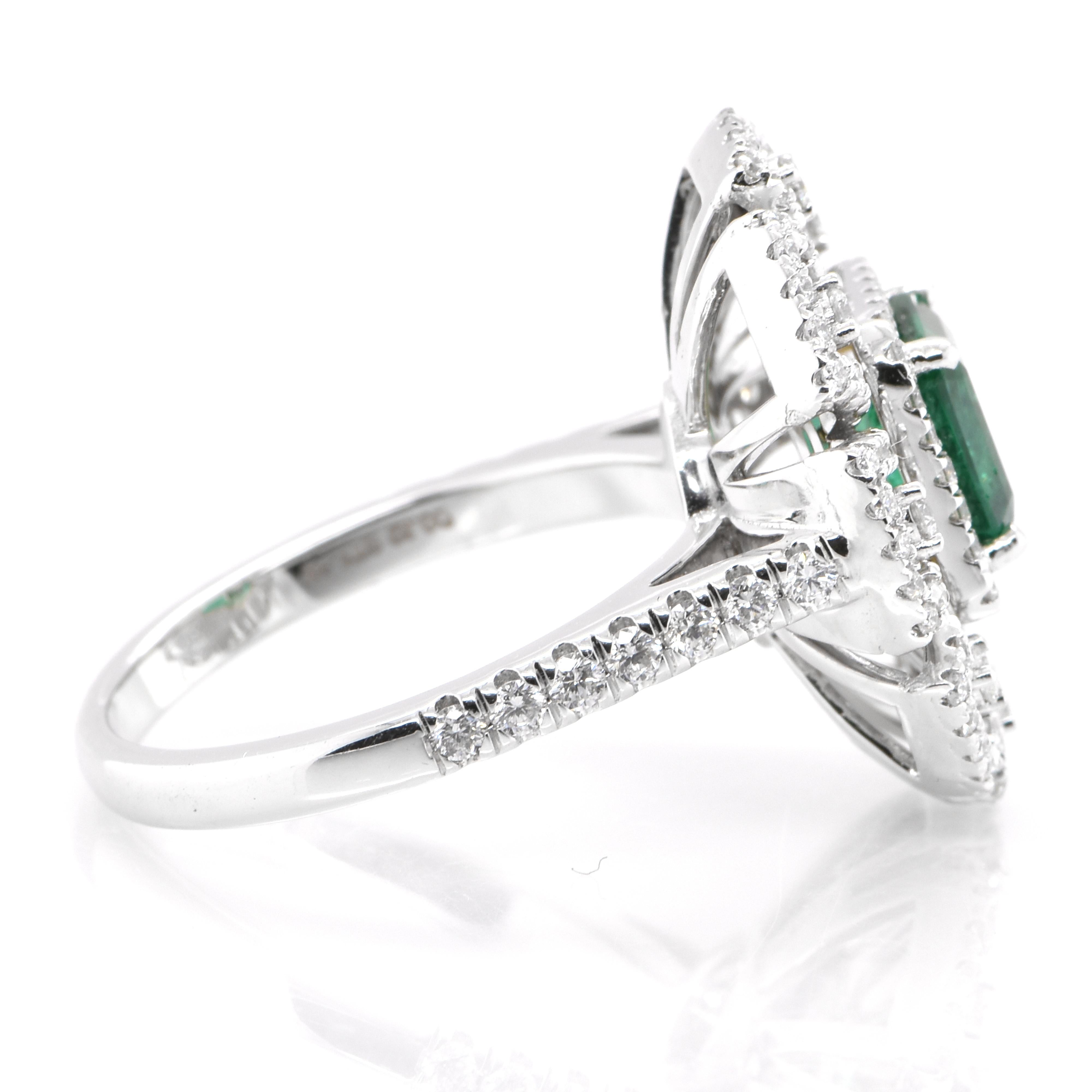 1.19 Carat Natural Emerald and Diamond Cocktail Ring Set in 18K White Gold In New Condition For Sale In Tokyo, JP