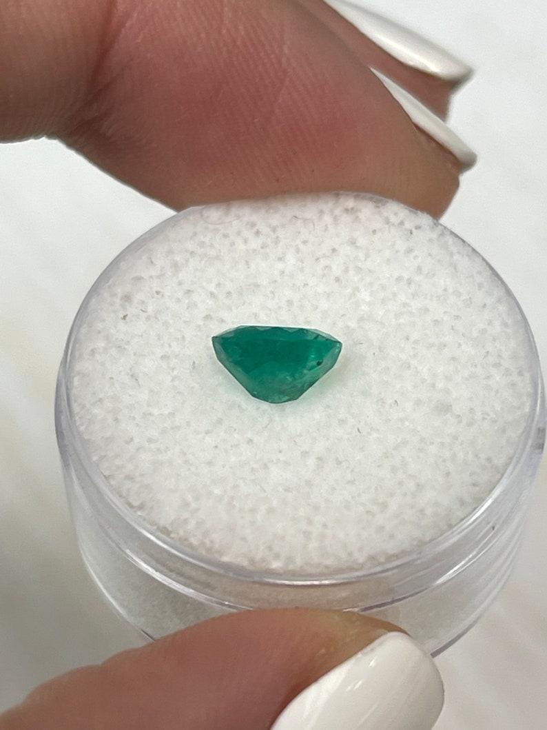 1.19 Carat Rich Green Colombian Emerald - Oval Cut May Birthstone Gem For Sale 3