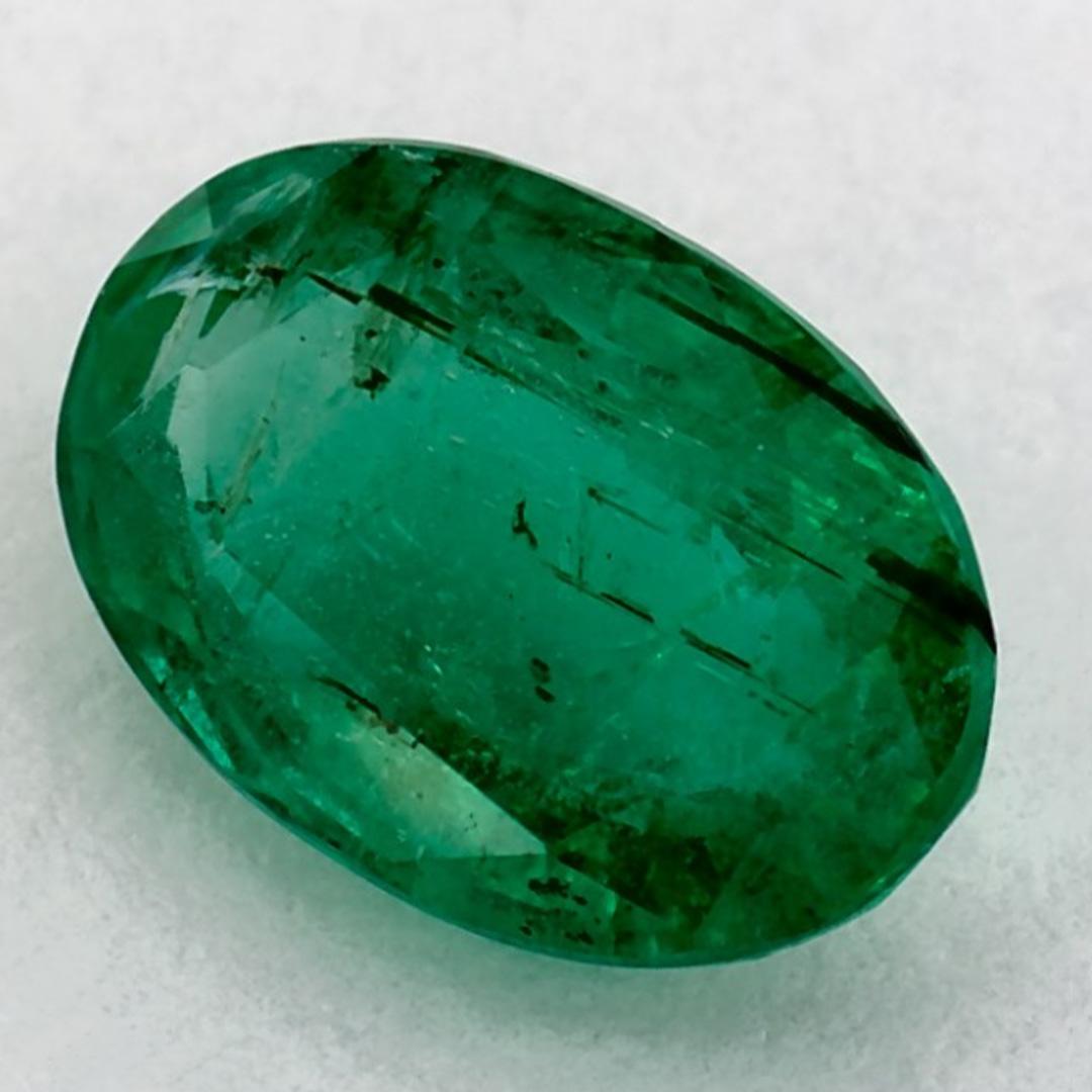 Taglio ovale 1.19 Ct Emerald Oval Loose Gemstone in vendita
