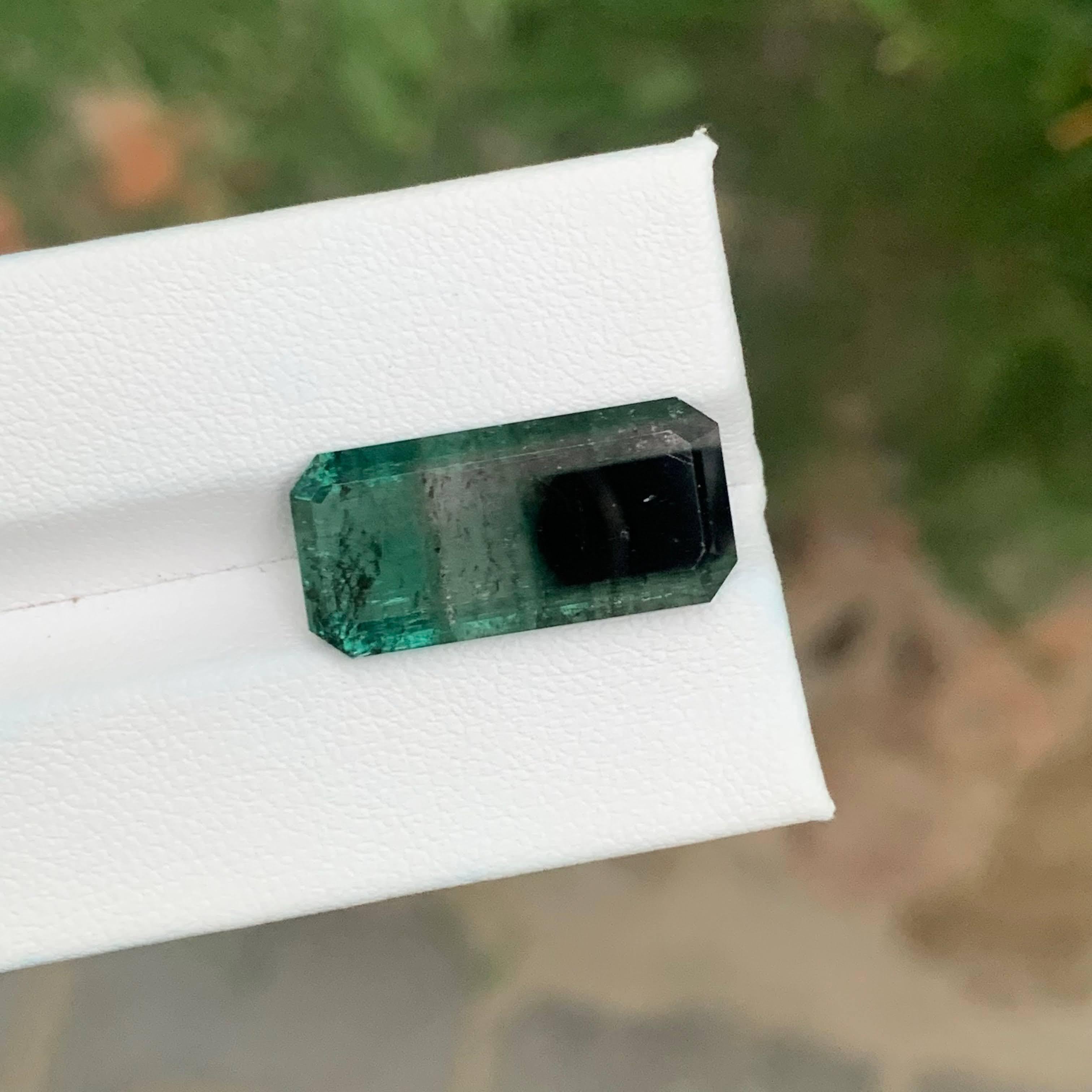 Turmalina tricolor suelta de 11,90 quilates Piedra afgana natural talla esmeralda en Nuevo estado para la venta en Bangkok, TH