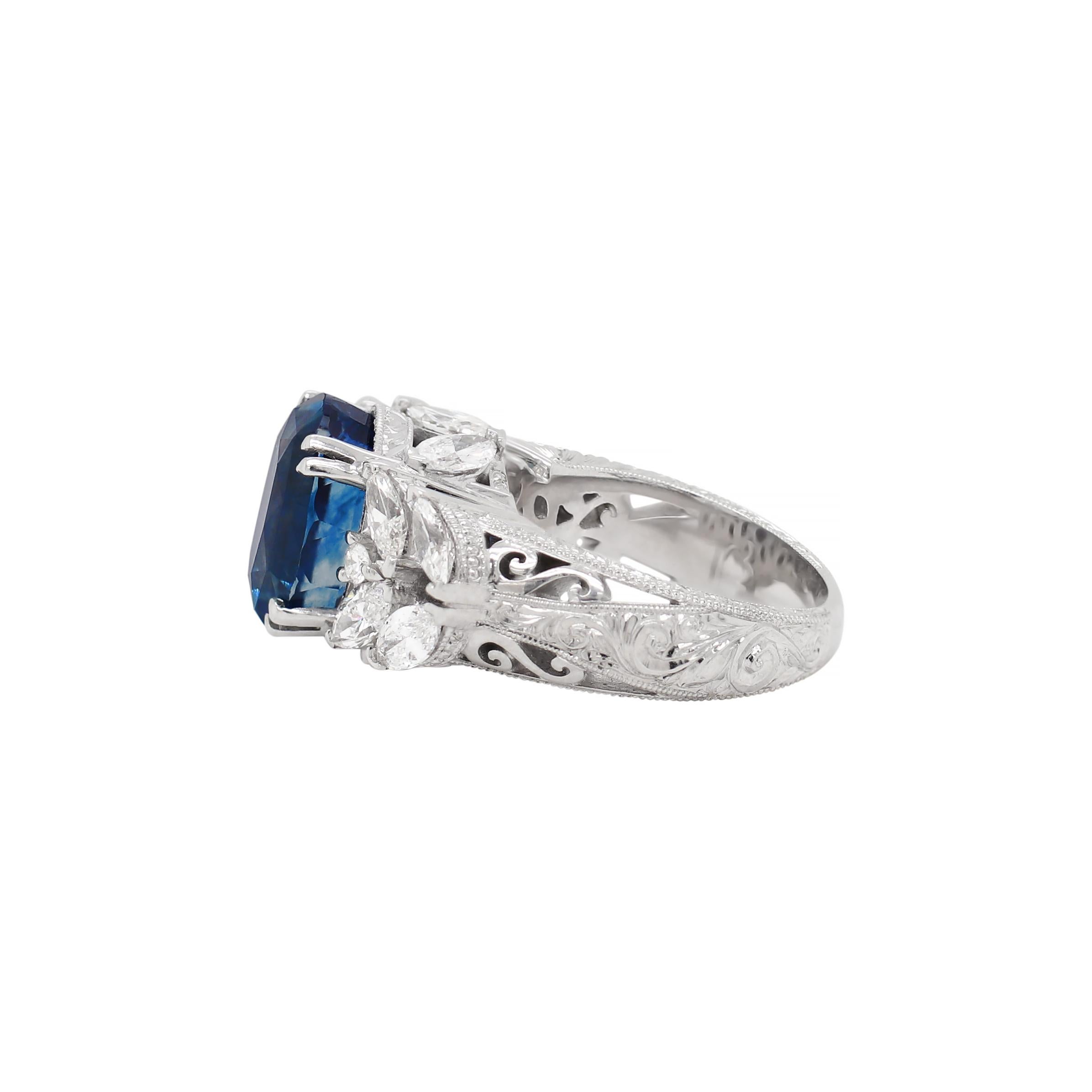 Art Nouveau 11.92 Carat Natural Unheated Blue Sapphire and Diamond 18ct Gold Cocktail Ring For Sale