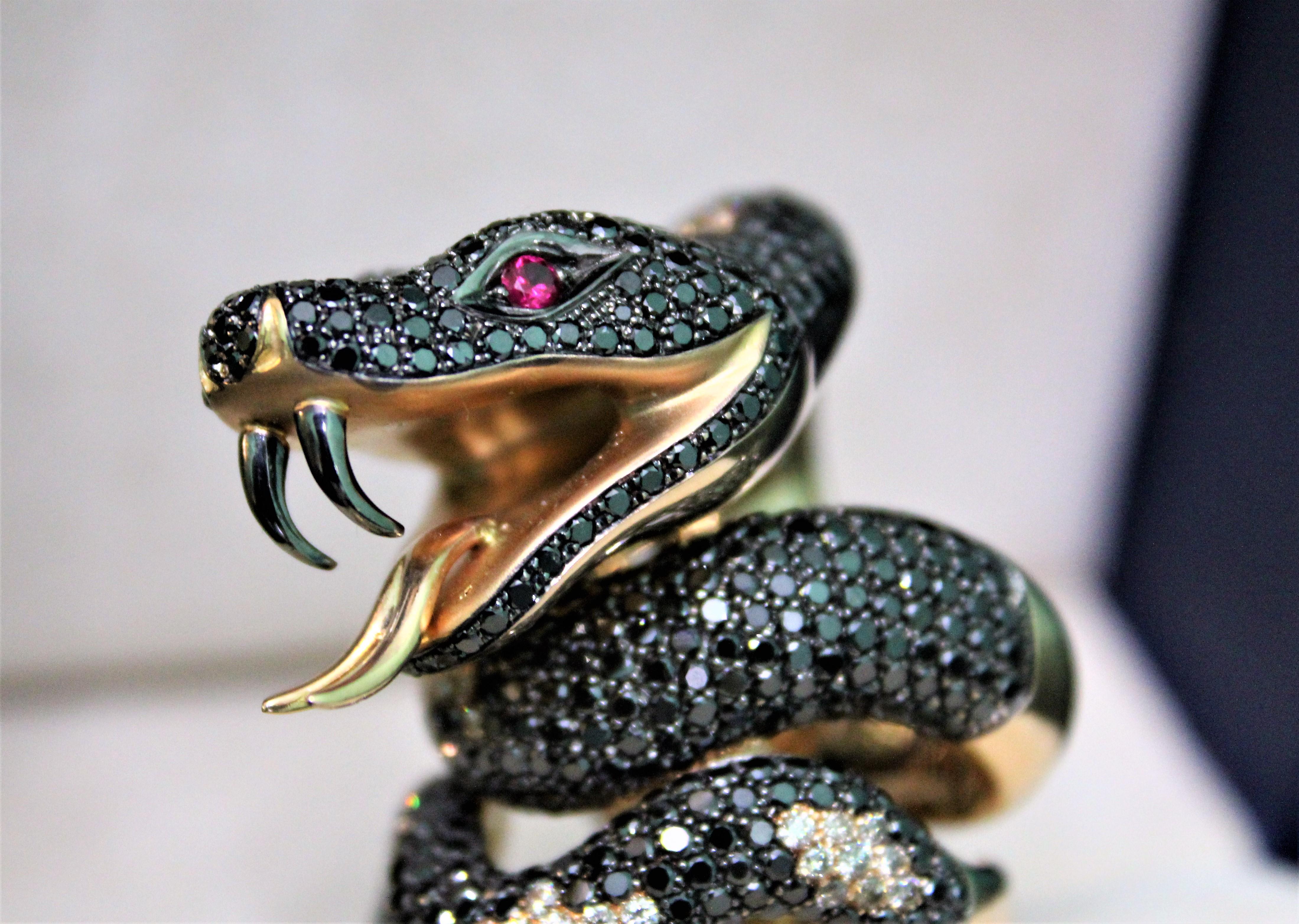 11.95 Carat Black Diamonds 2.44 Brown Diamonds 18 Karat Gold Snake Fashion Ring For Sale 8