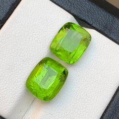 11.95 Carat Vivid Green Natural Peridot Cushion Cut Loose Gemstones for Jewelry