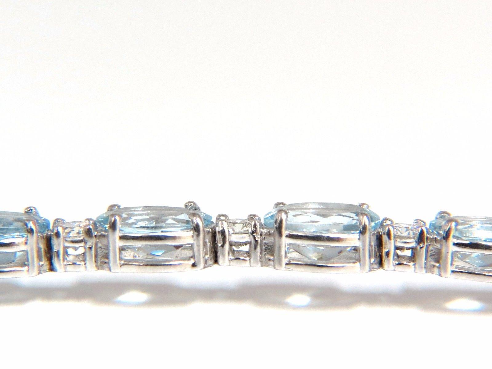 11.97 Carat Natural Aquamarine Diamonds Tennis Bracelet 14 Karat Aqua Blue In New Condition In New York, NY