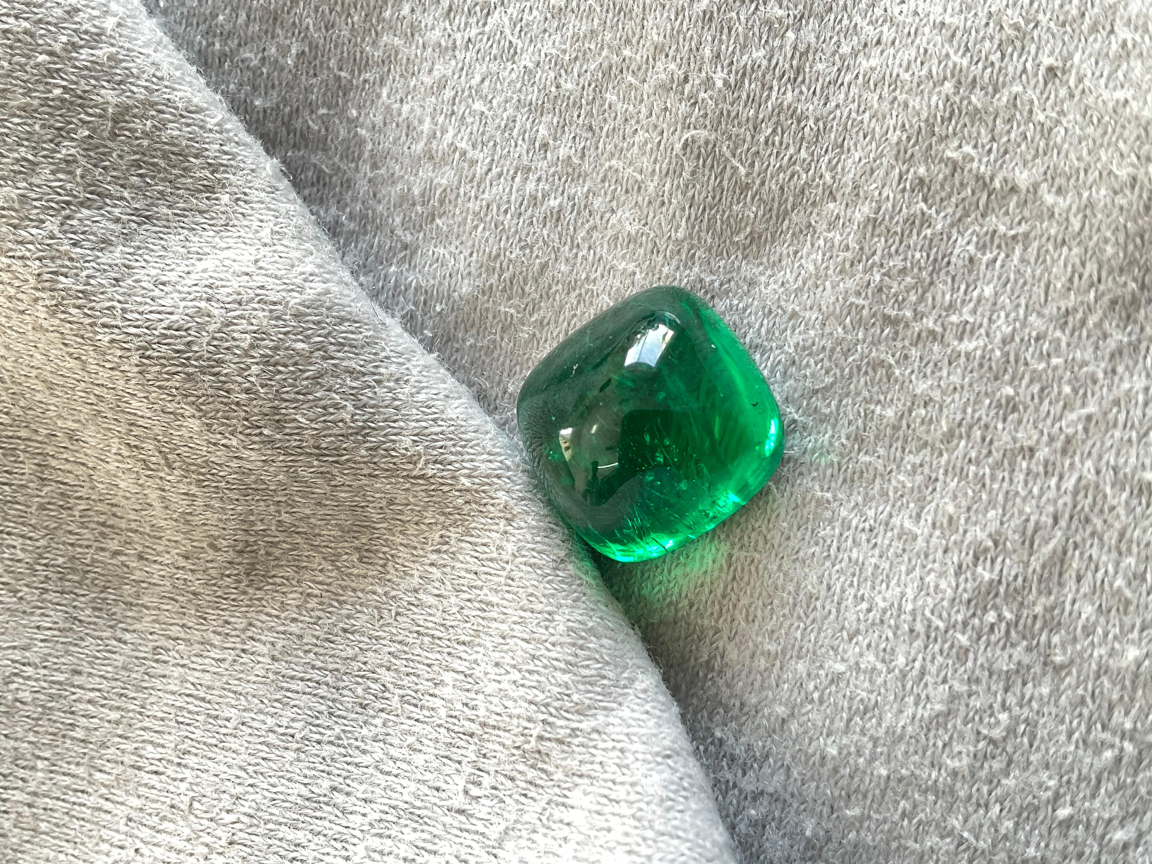 11.97 Karat sambischer Smaragd Zuckerhut Cabochon Top Qualität Natürlicher Edelstein im Angebot 1