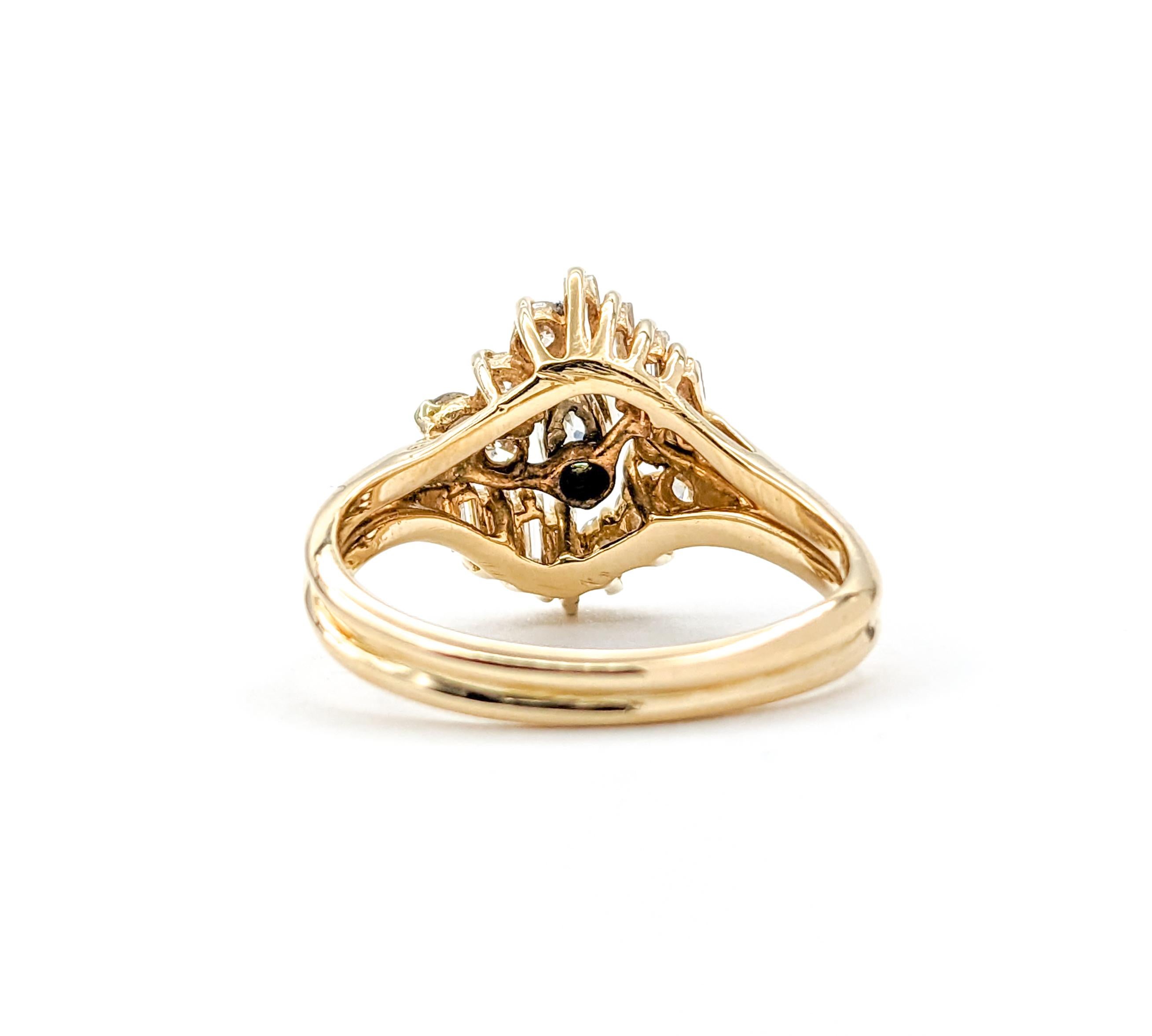 1,19 Karat Diamant-Verlobungsring aus Gelbgold

Entdecken Sie die zeitlose Eleganz unseres Diamant-Verlobungsrings, der meisterhaft aus 14-karätigem Gelbgold gefertigt ist. Dieses exquisite Hochzeitsset besteht aus beeindruckenden 0,86 ct Diamanten,