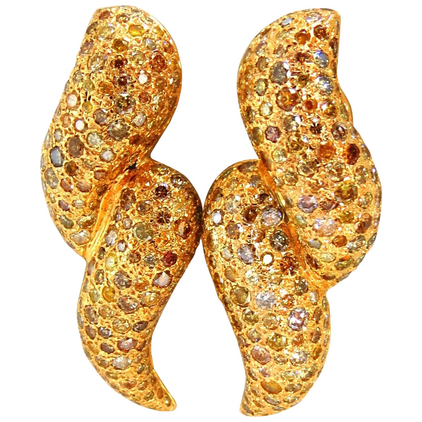 11ct. Natural Fancy Yellow Multicolor Diamond Swirl Dome Clip Earrings 14 karat For Sale