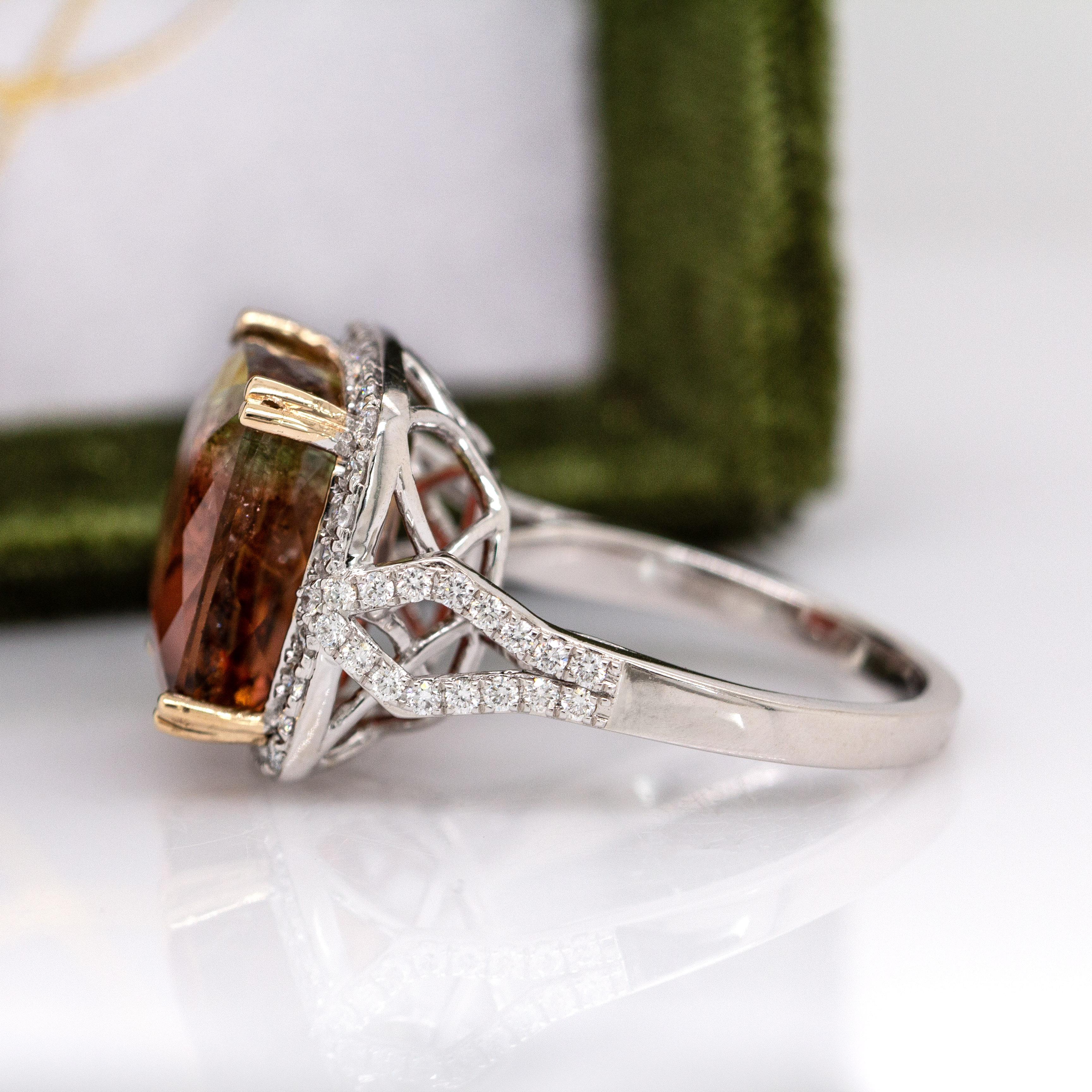 Anillo de Turmalina Bicolor de 11cts con Halo de Diamante Natural en Oro Macizo Dual de 14K en Nuevo estado para la venta en Columbus, OH