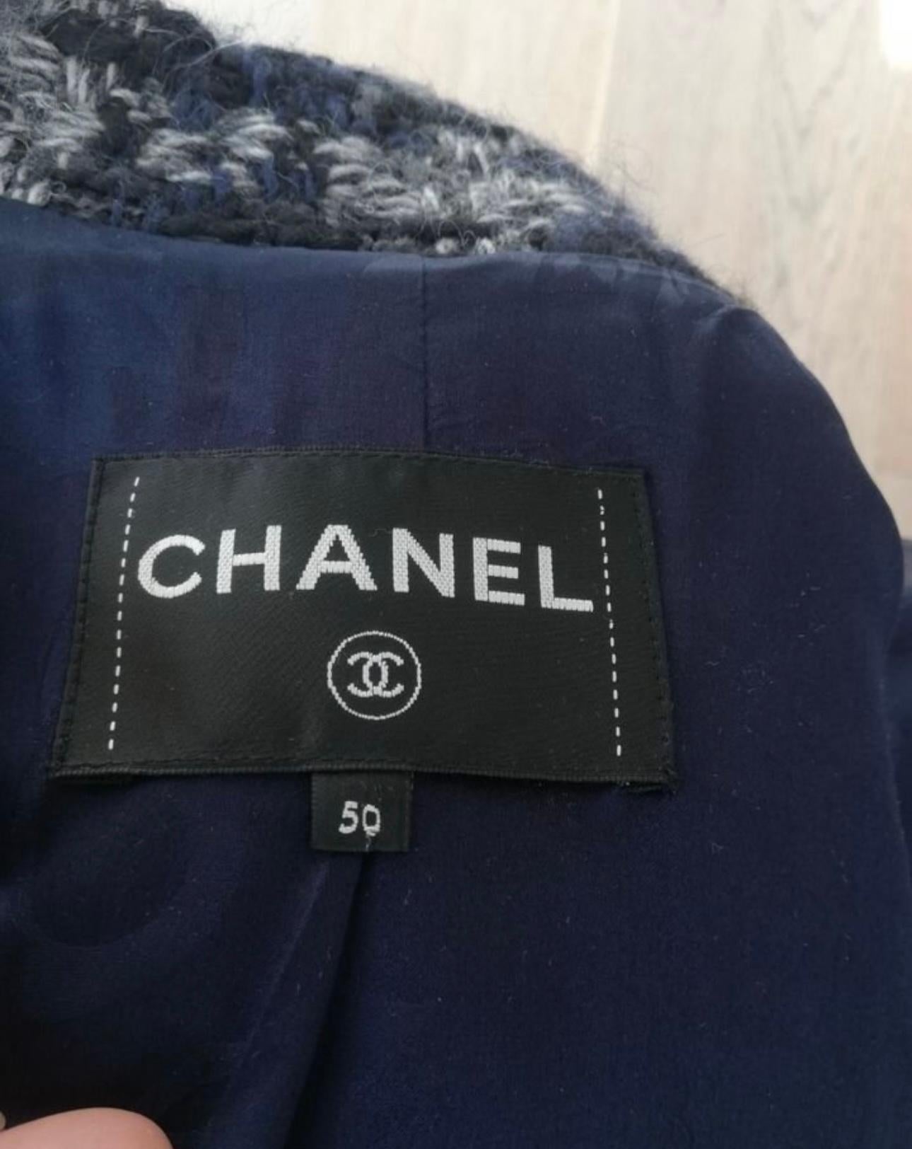 11K$ Paris / Cosmopolite CC Jewel Buttons Tweed Coat 9