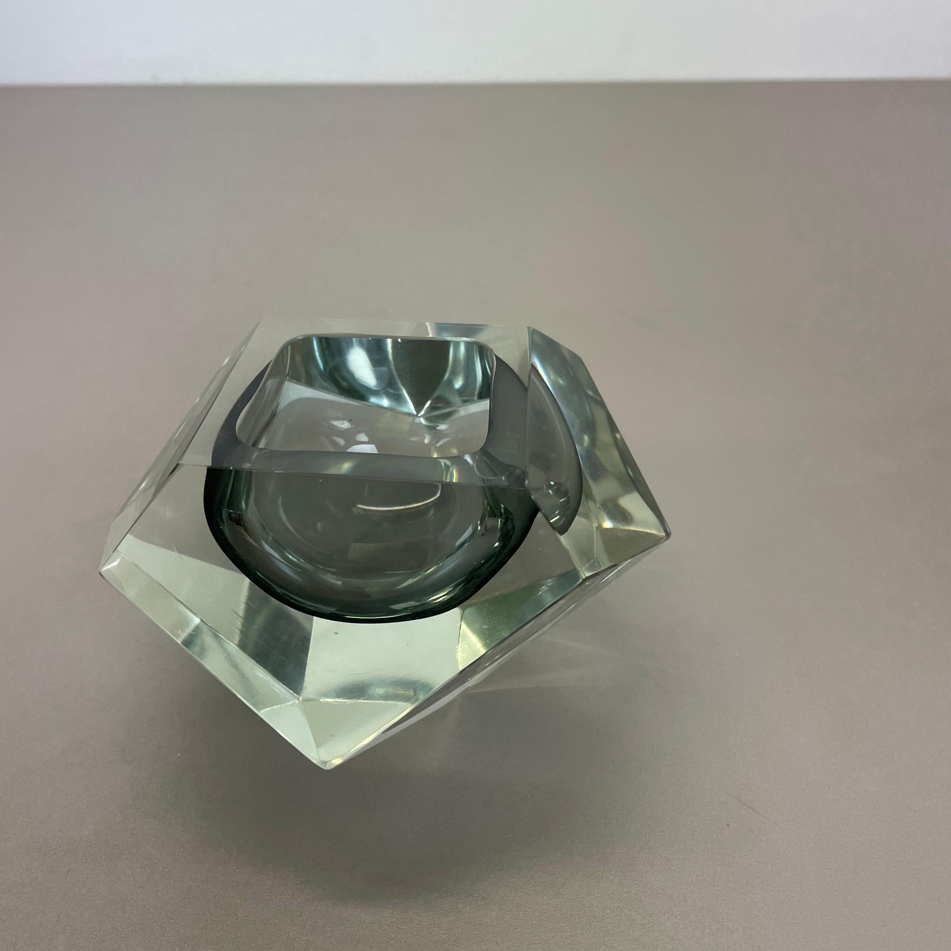 1,1 kg Murano Glass Sommerso grau DIAMOND Schalen-Aschenbecher, Flavio Poli, Italien, 1970er Jahre im Angebot 6