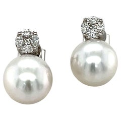 18k White Gold Akoya Pearl and Diamond Earrings, 9mm