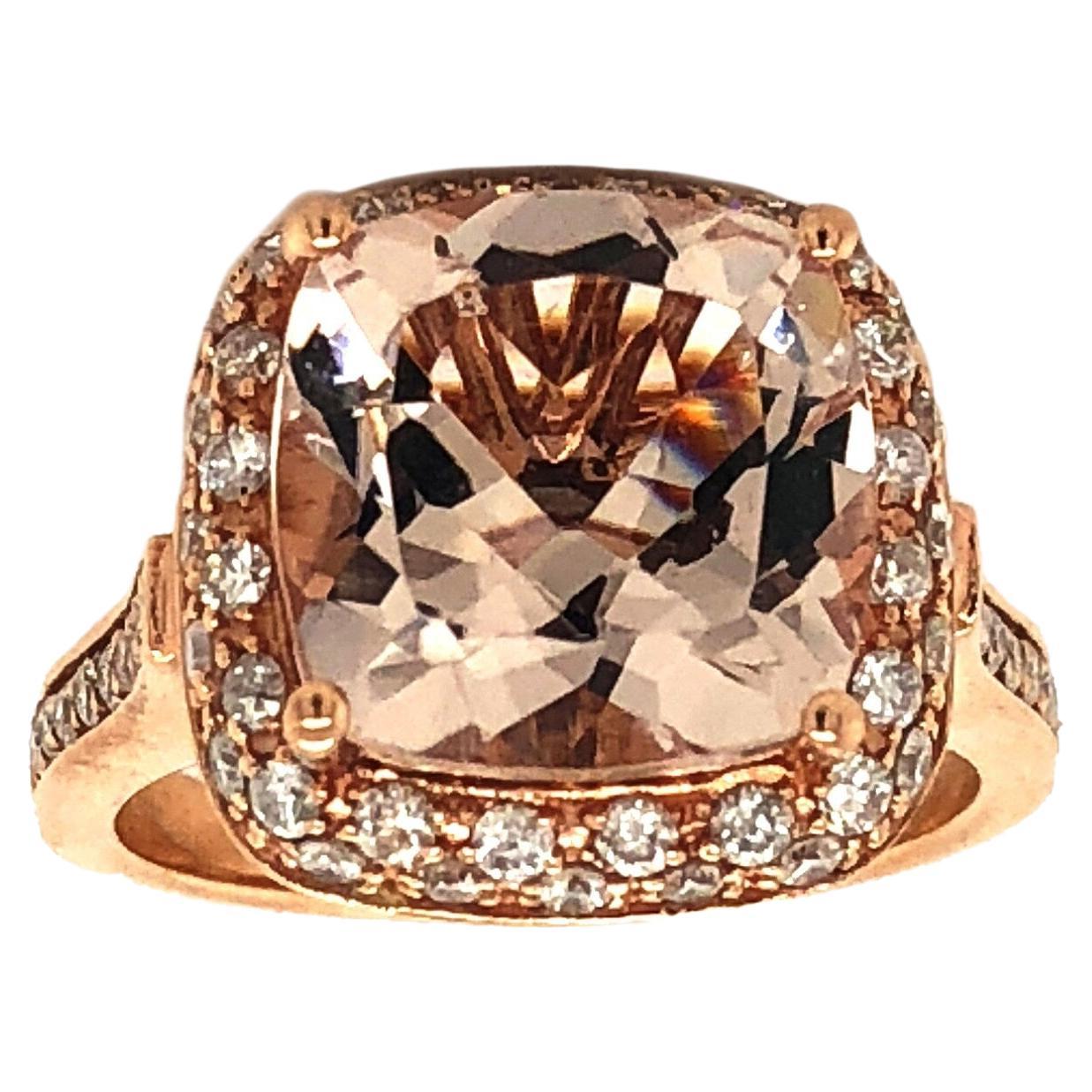 11MM Cushion Cut Morganite Diamond Halo Royal Ring  14K Rose Gold Ring  For Sale