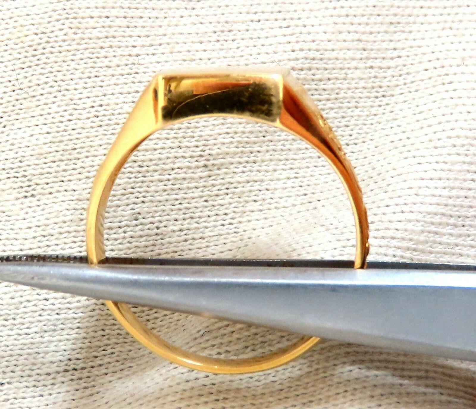Quadratischer Siegelring für Männer:: 14 Karat:: Ungarn für Damen oder Herren