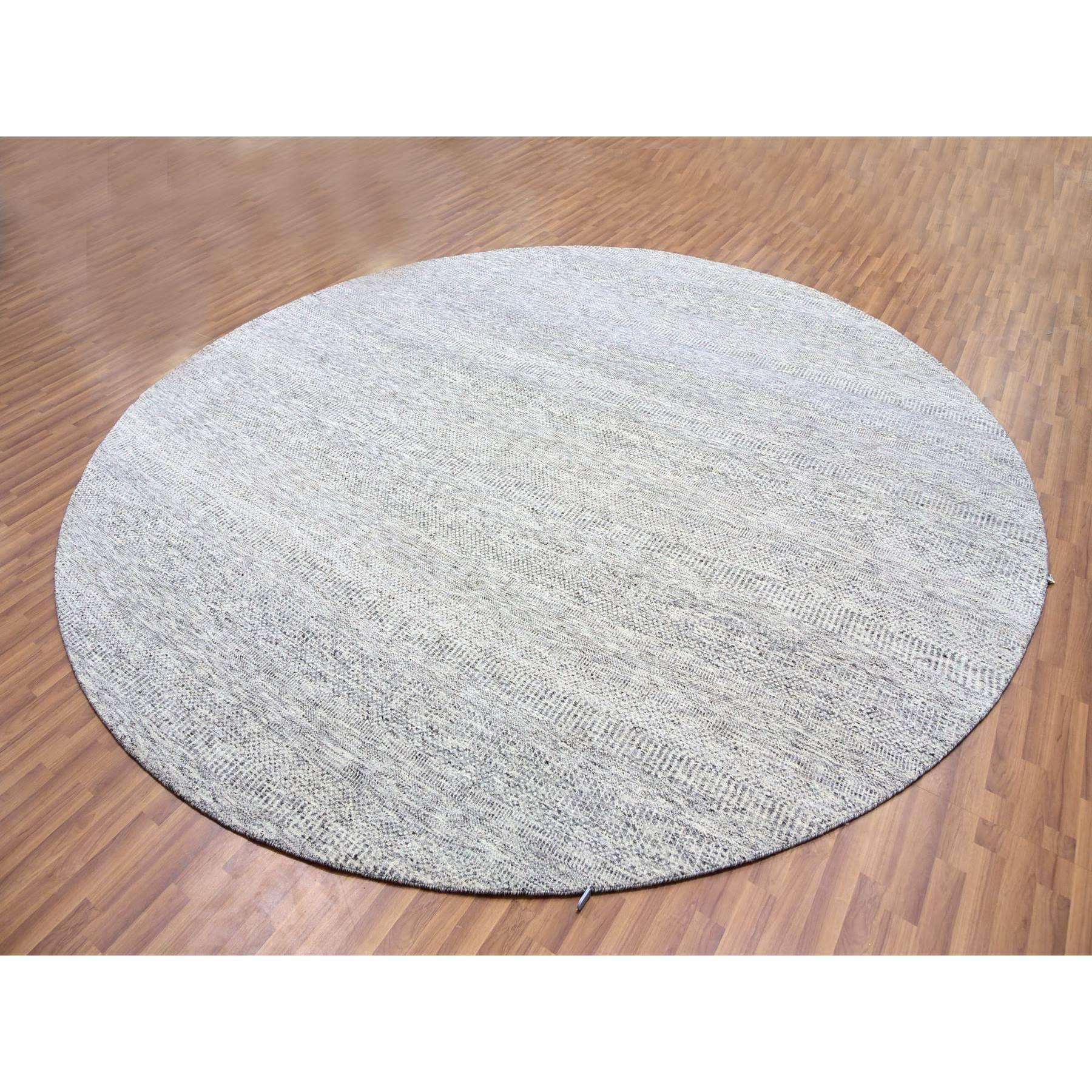 Moderne Tapis rond 11'x11' gris clair non teint en laine naturelle Grass Design noué à la main en vente
