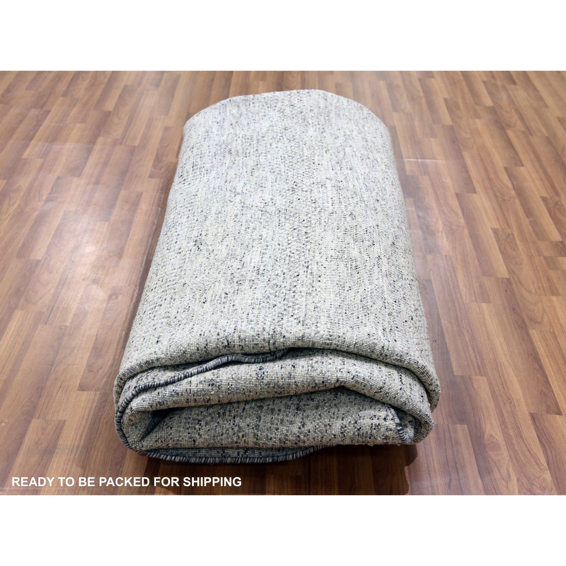 Tapis rond 11'x11' gris clair non teint en laine naturelle Grass Design noué à la main en vente 1