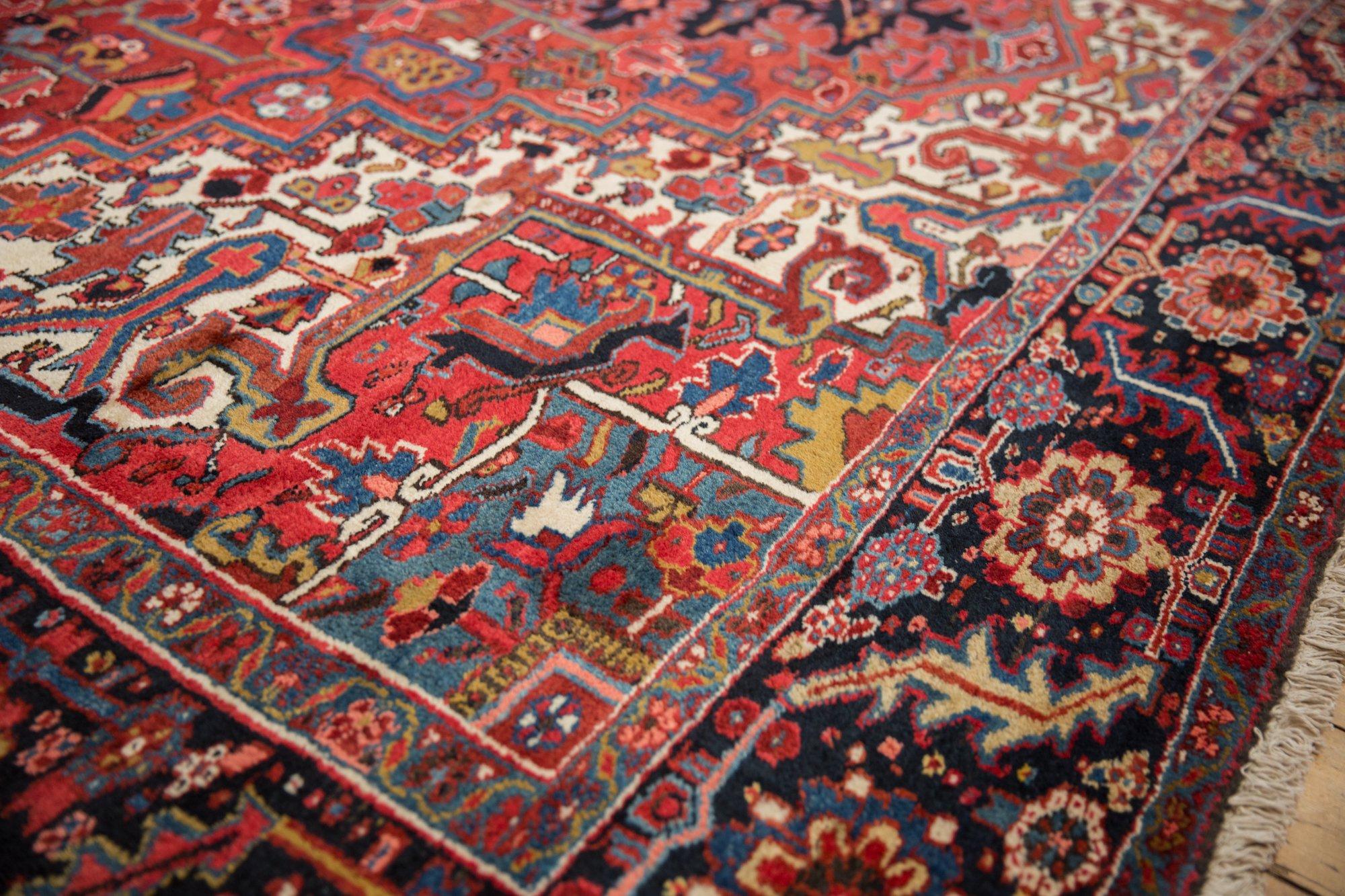Vintage Heriz Carpet For Sale 2