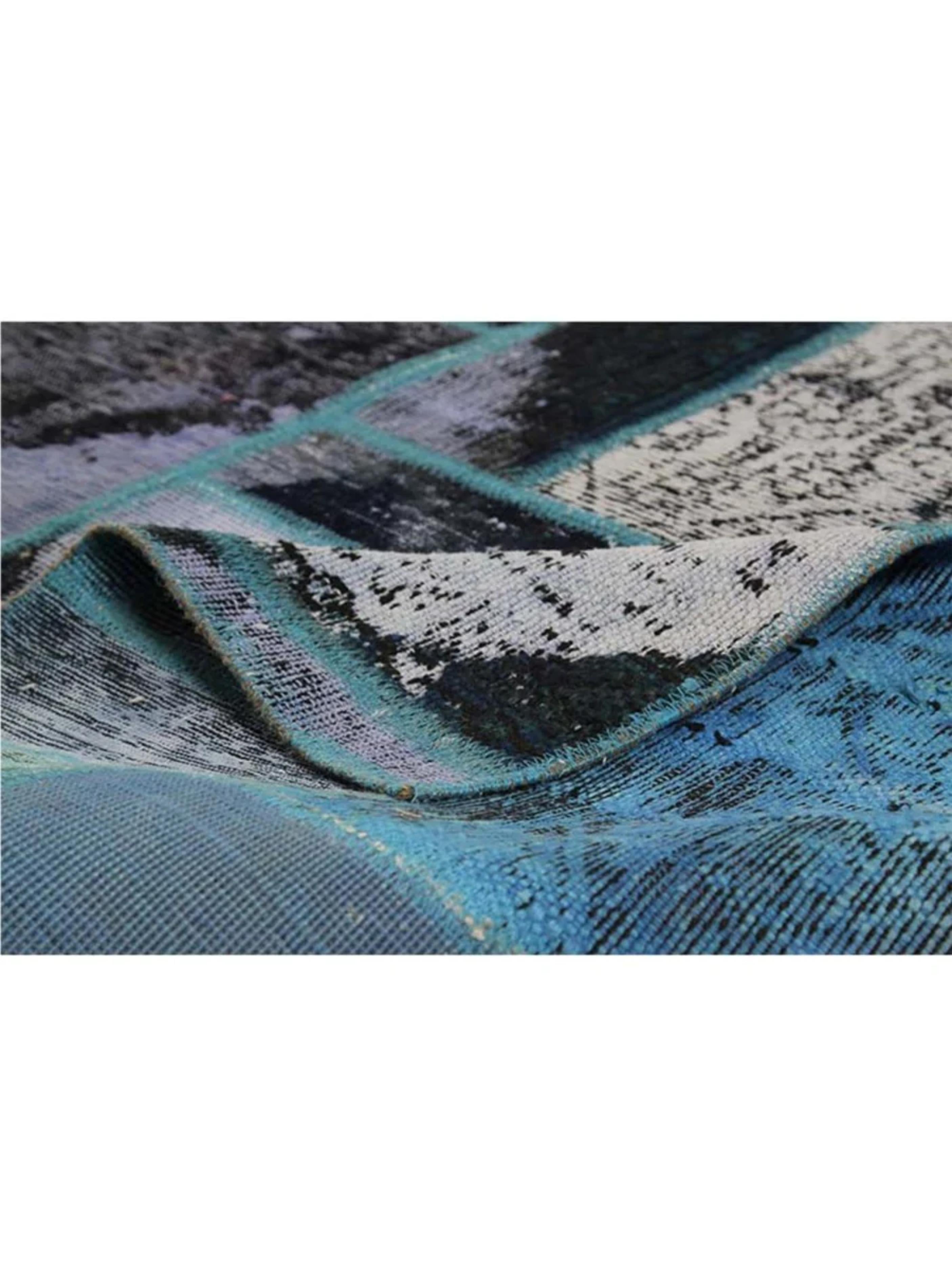 11x15 Hand-Knotted Vintage Distressed Patchwork Area Rug For Sale 4