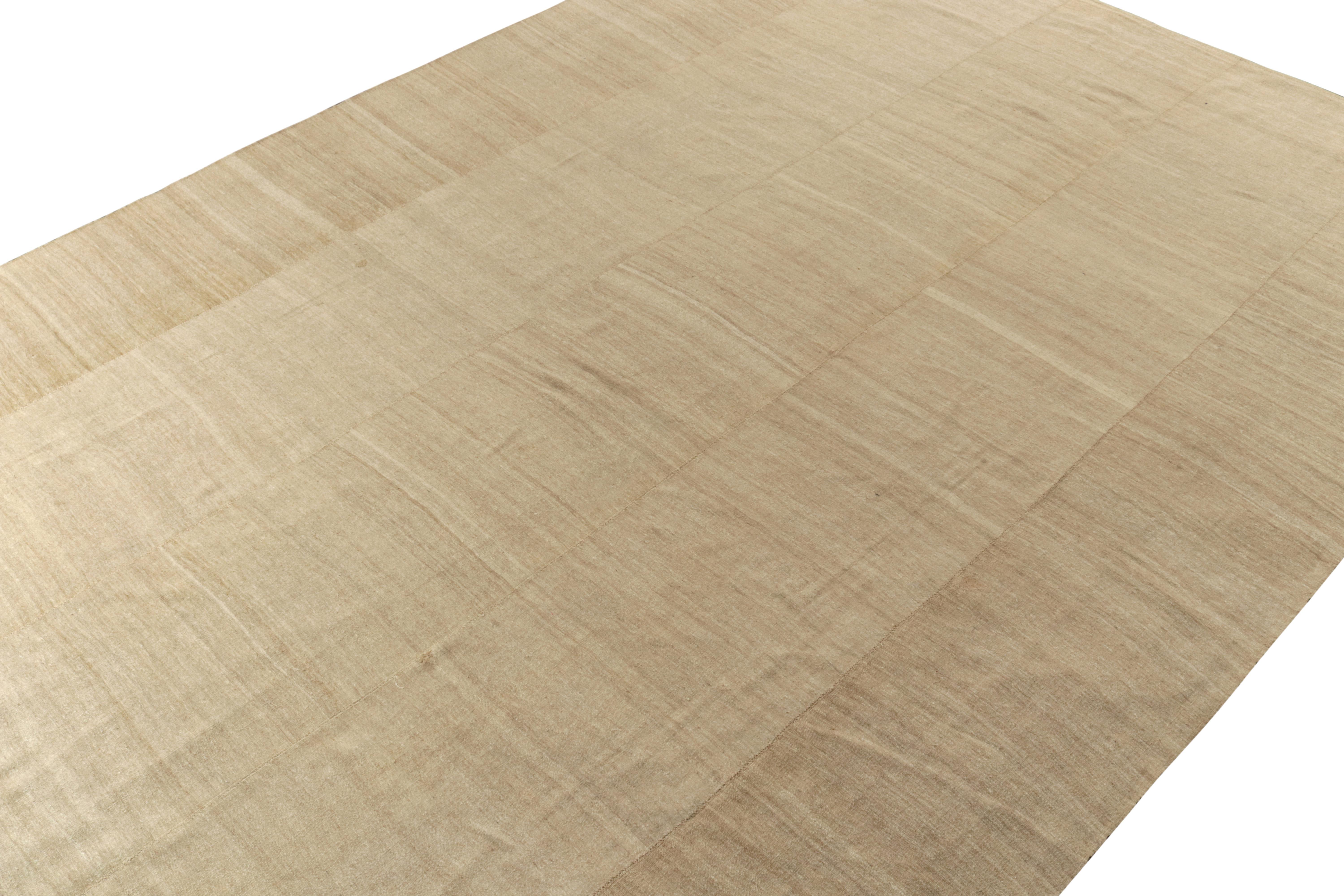 Moderne Tapis Kilim contemporain beige et brun à panneaux marron de Rug & Kilim en vente