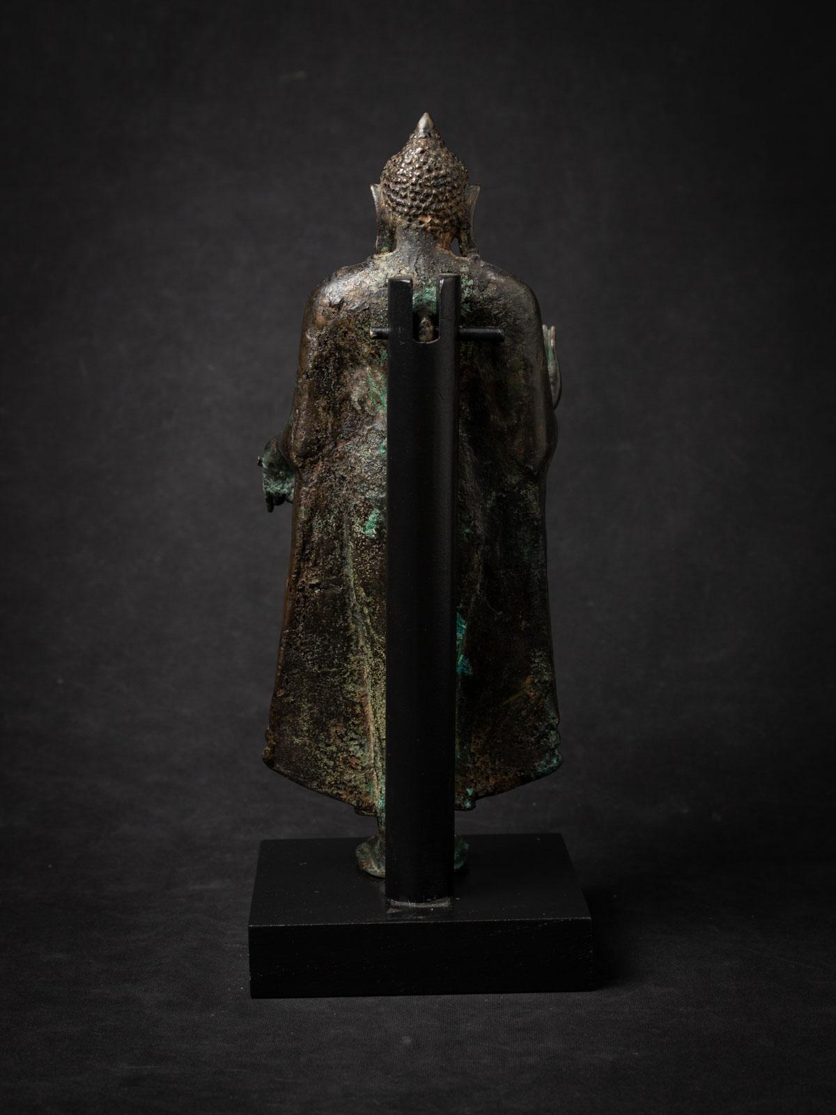 Burmese 12-13th Century Very special antique bronze Bagan Buddha from Burma For Sale