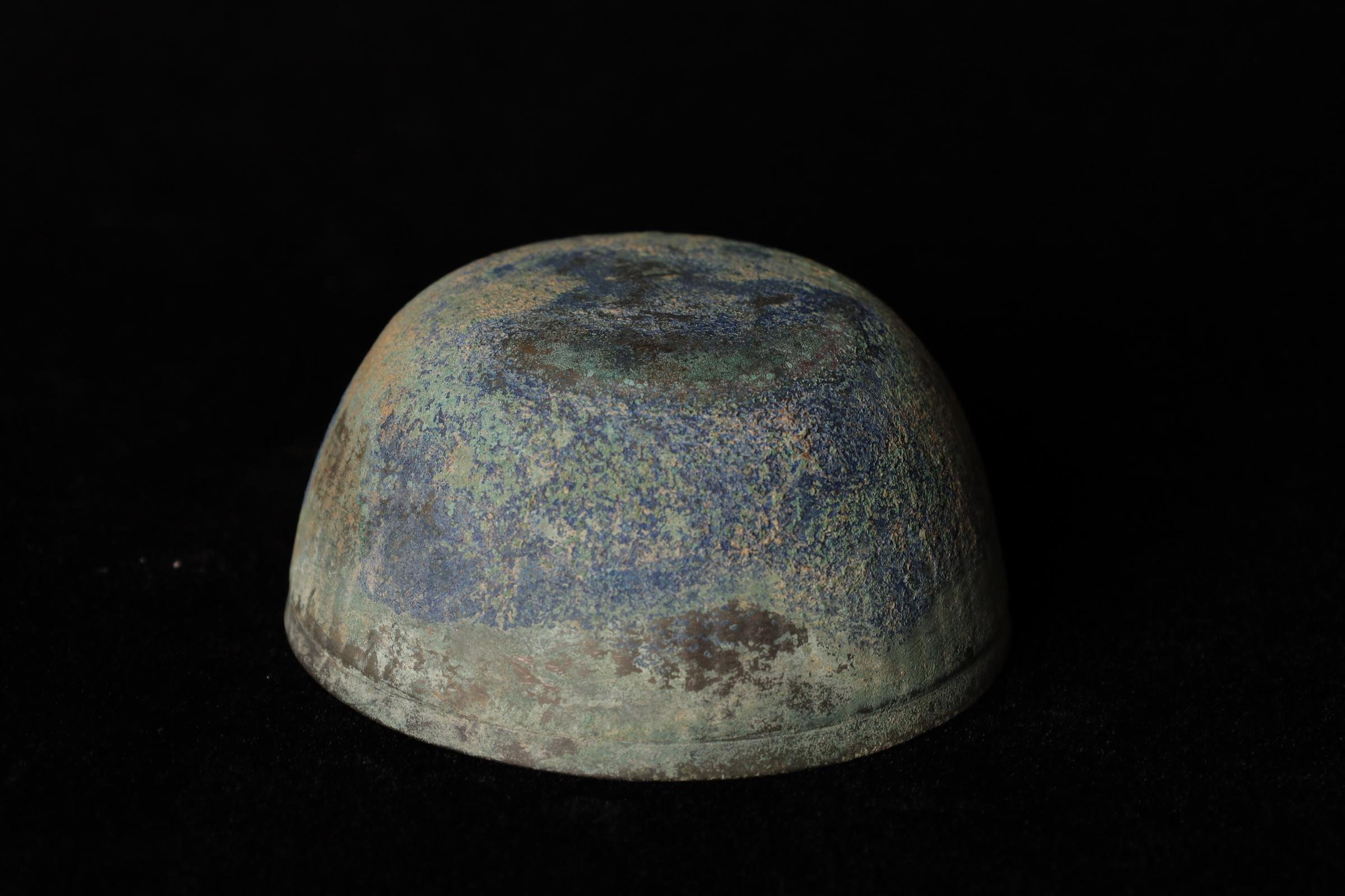 12-14th century Sukhothai kingdom(Thailand) rare bronze ribbed bowl For Sale 7