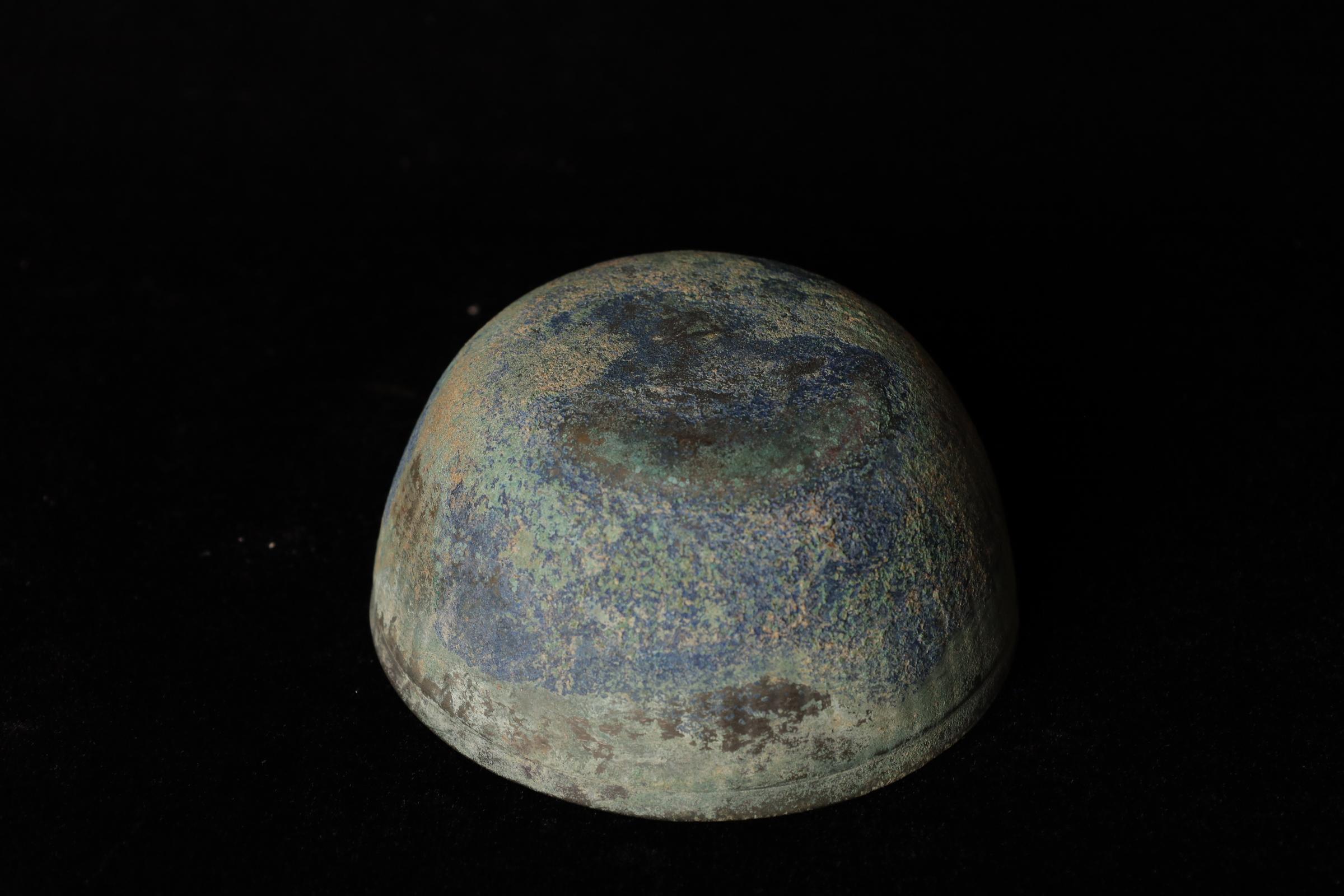 12-14th century Sukhothai kingdom(Thailand) rare bronze ribbed bowl For Sale 8