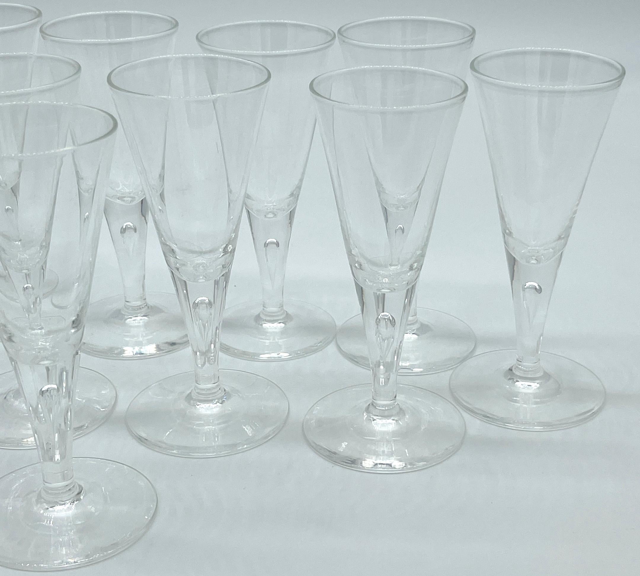 12  1960s Steuben #7924 Burbuja Controlada Copas Pequeñas/ Vinos Moderno en venta