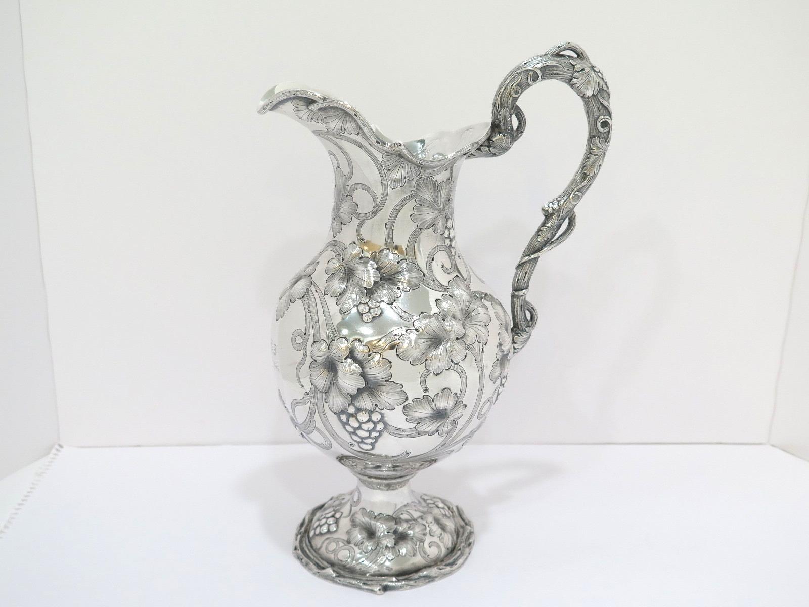 12 5/8 in - Coin Silver Galt & Bro. Antique c. 1854 Grapevine Ewer For Sale 2