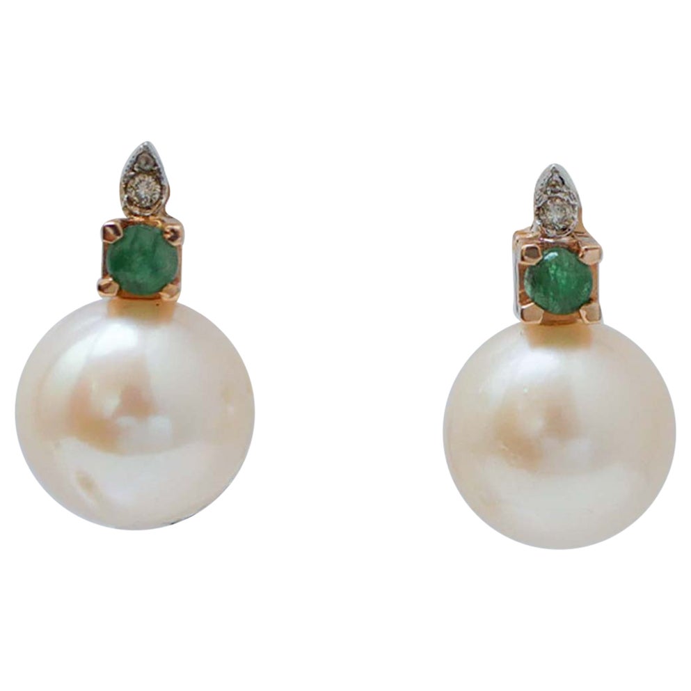 12, 5 Mm Perle, smeraldi, diamanti, orecchini in oro rosa 14 carati. in vendita