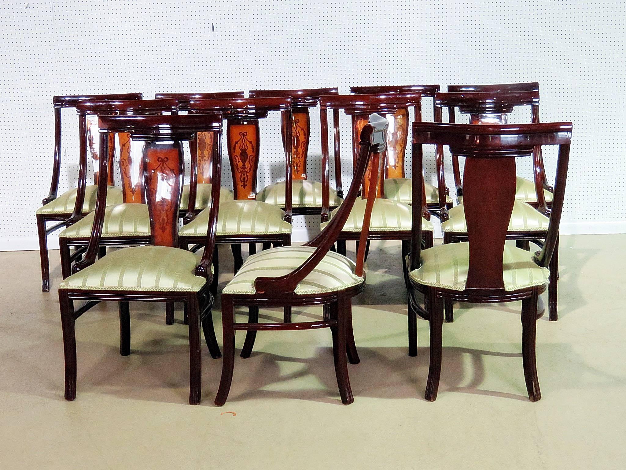 12 Adams Style Dining Chairs In Good Condition In Swedesboro, NJ