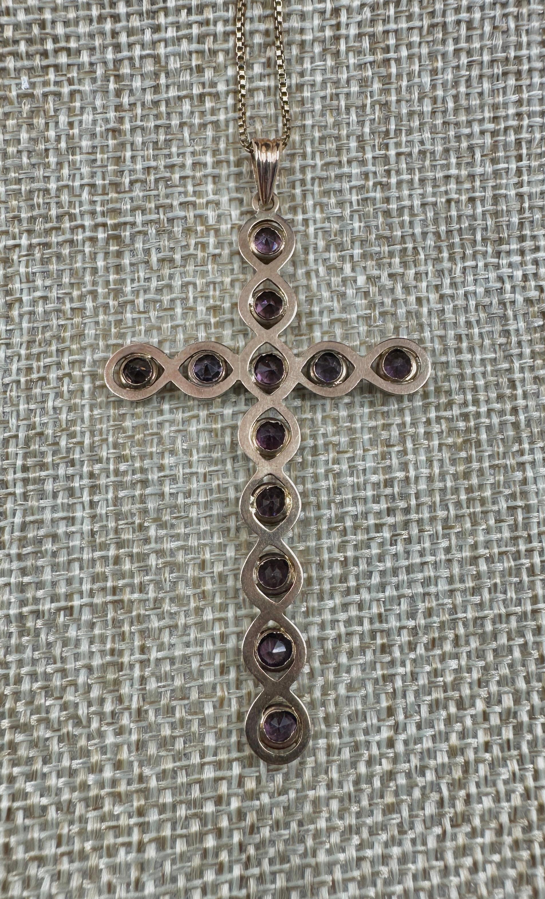 12 Collier pendentif croix en améthyste or Antique Victorien Art Deco 2.5 Inch en vente 4