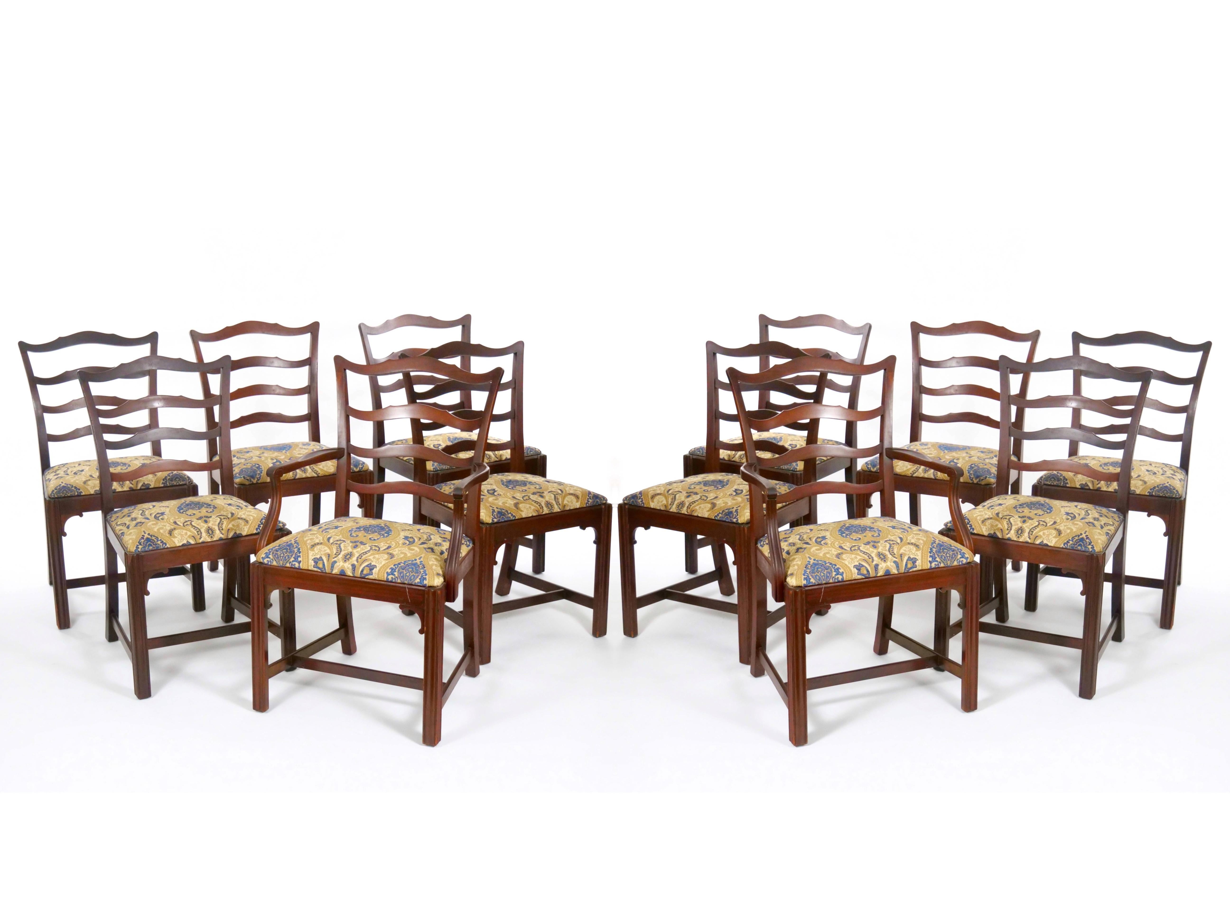 12 Antique Chippendale Style Carved Mahogany Ribbon Back Dining Chairs In Good Condition For Sale In Tarry Town, NY