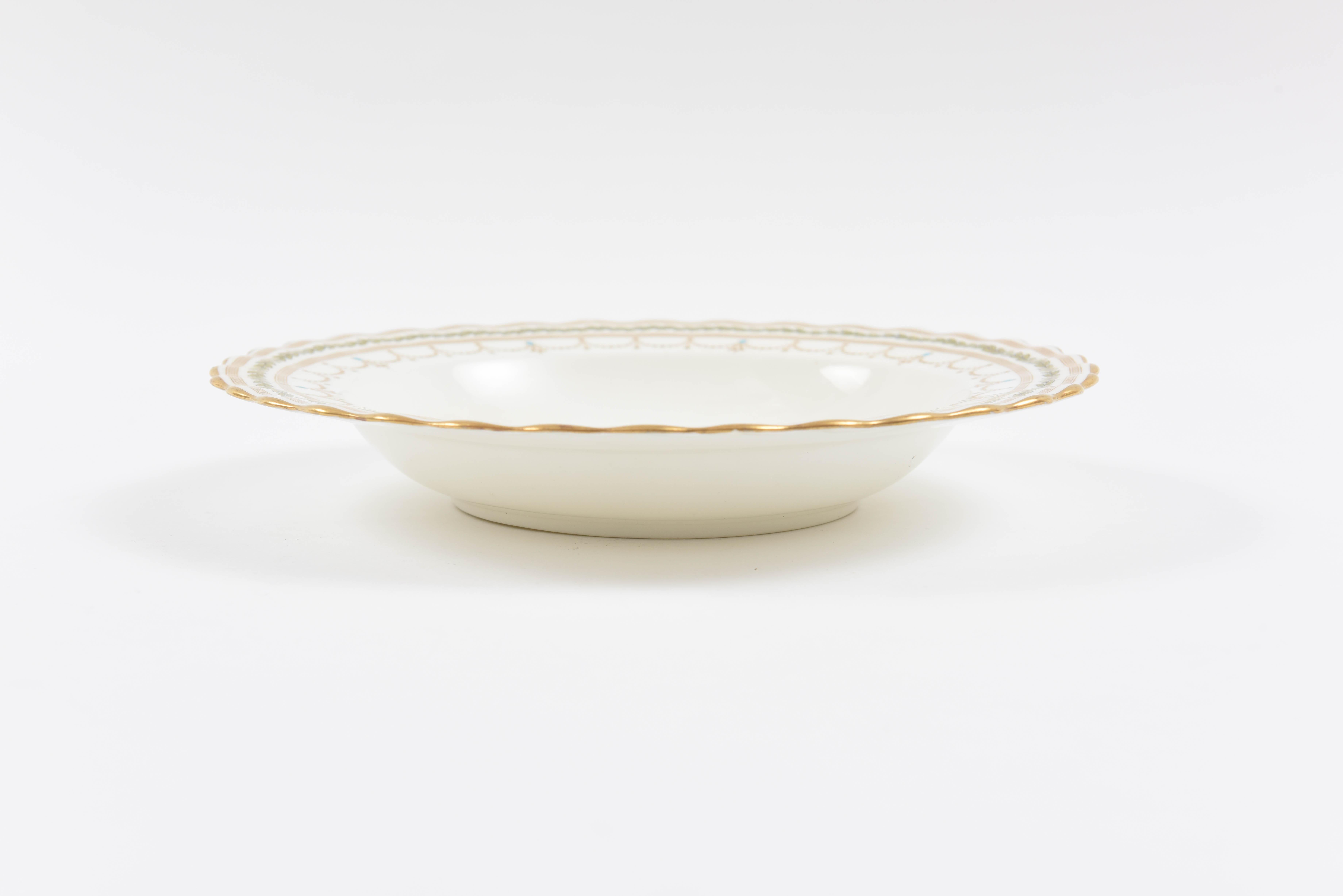 12 Antique English Soup Bowls, Rimmed with Center Medallion Hand Enameling In Good Condition In West Palm Beach, FL