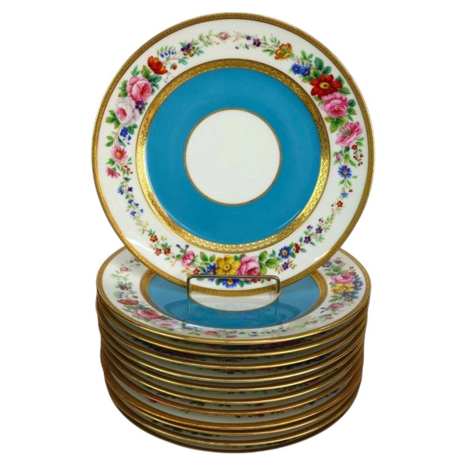 What is a porcelain socket?