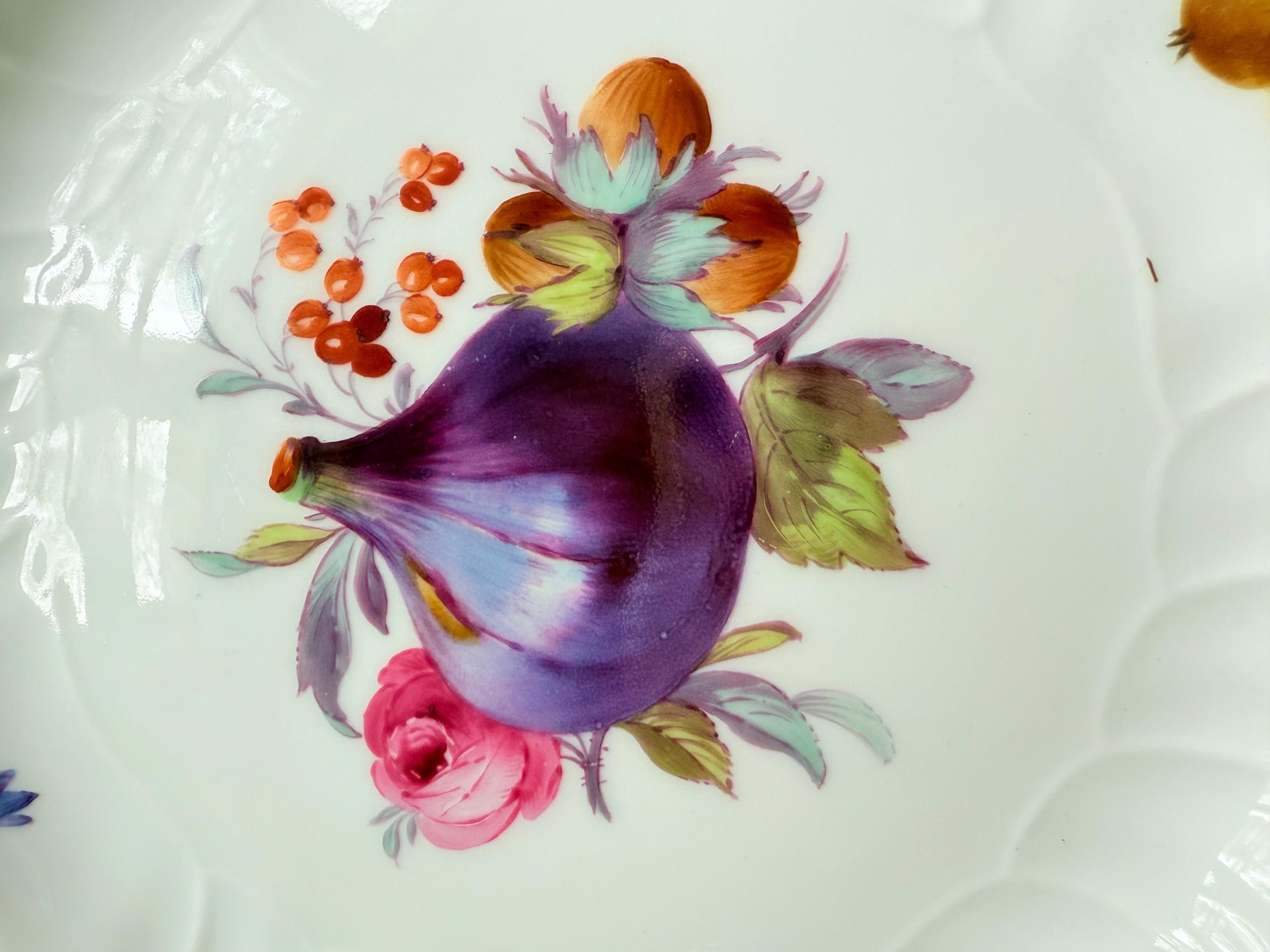 12 assiettes anciennes KPM Berlin Köniigliche Porzellan-Manufaktur en vente 11