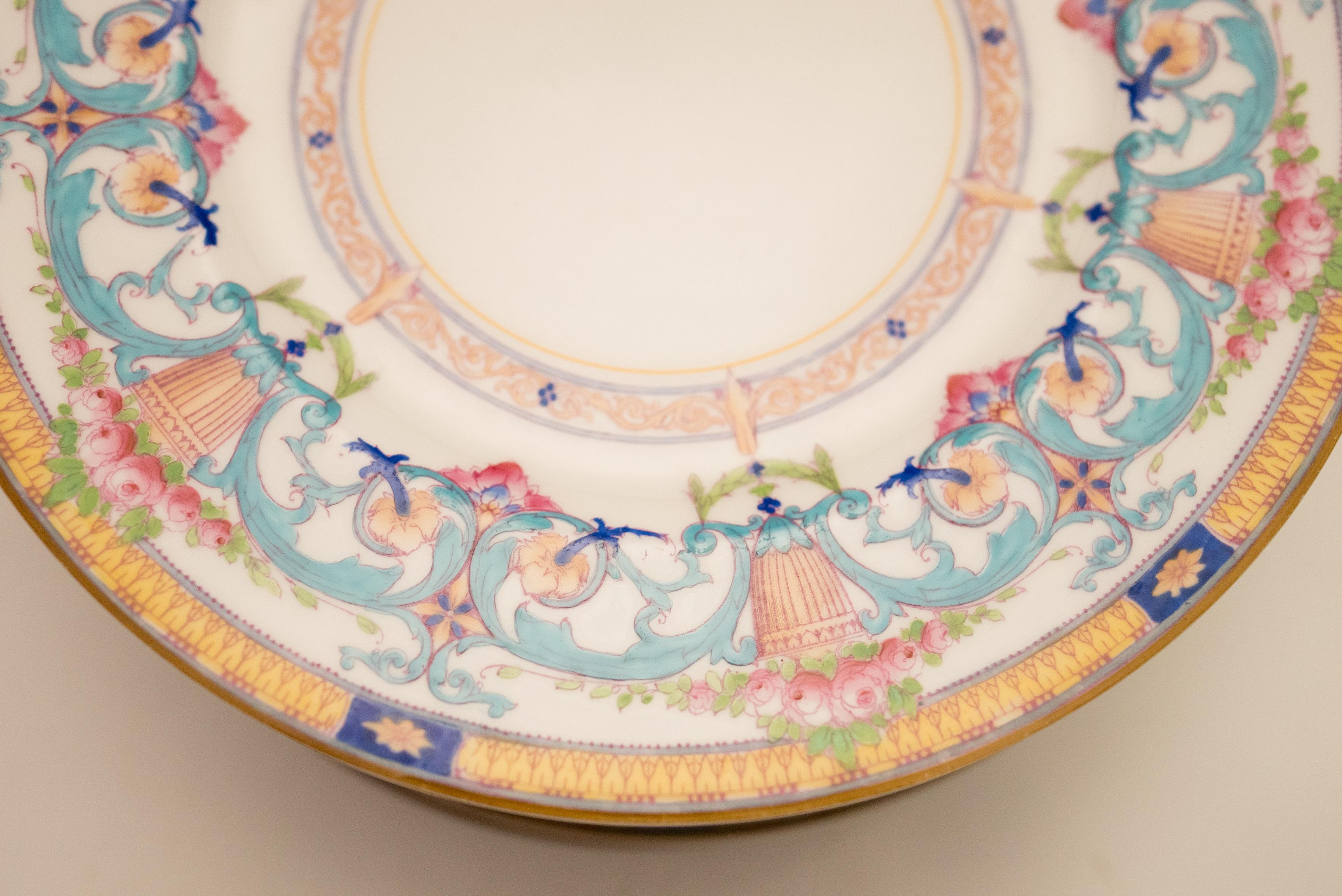 Early 20th Century 12 Antique Royal Worcester England Hand Enameled Dinner Plates, Circa 1910