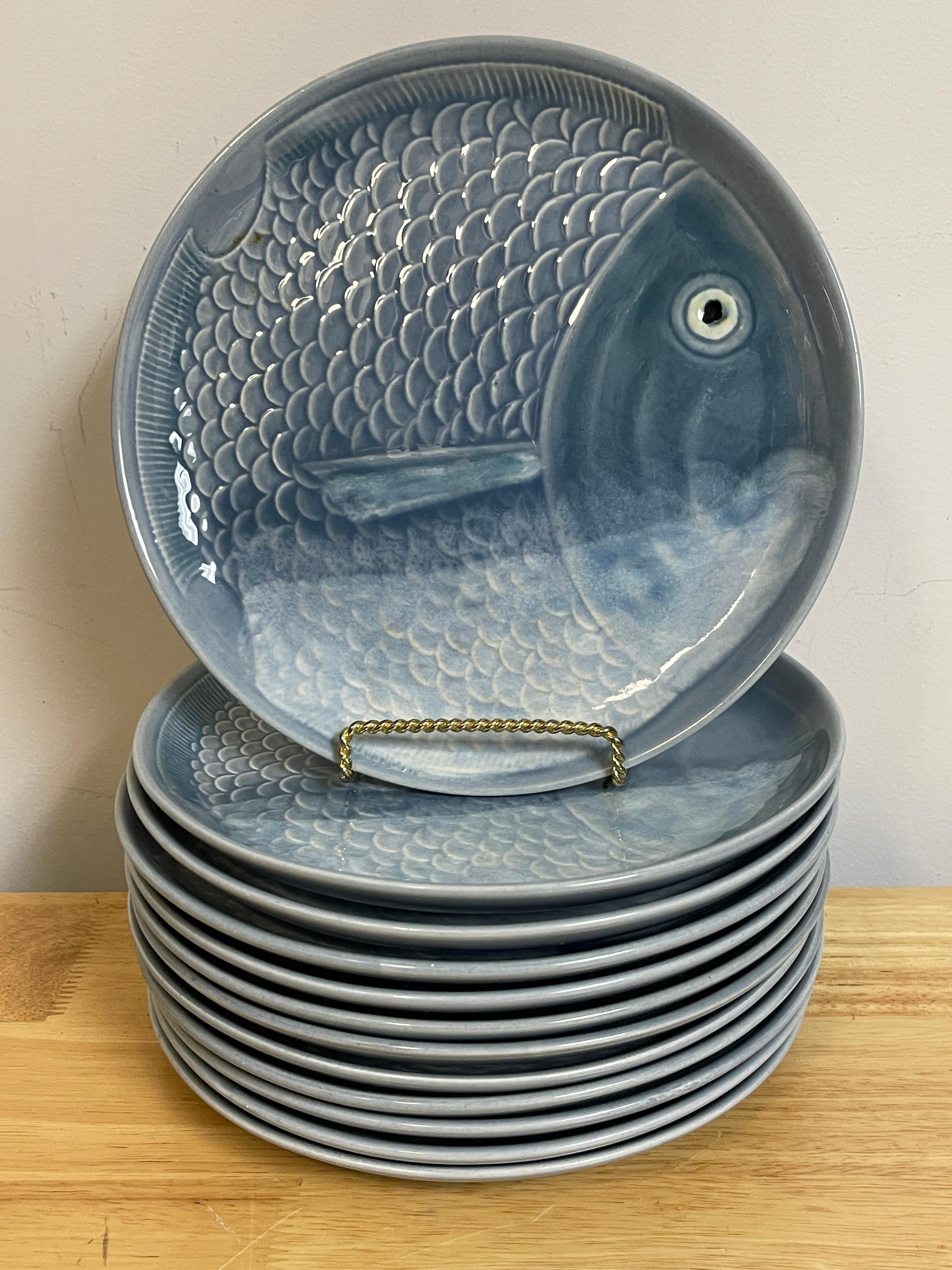 Hand-Painted 12 Blue & White Faience Fish Motif Plates For Sale