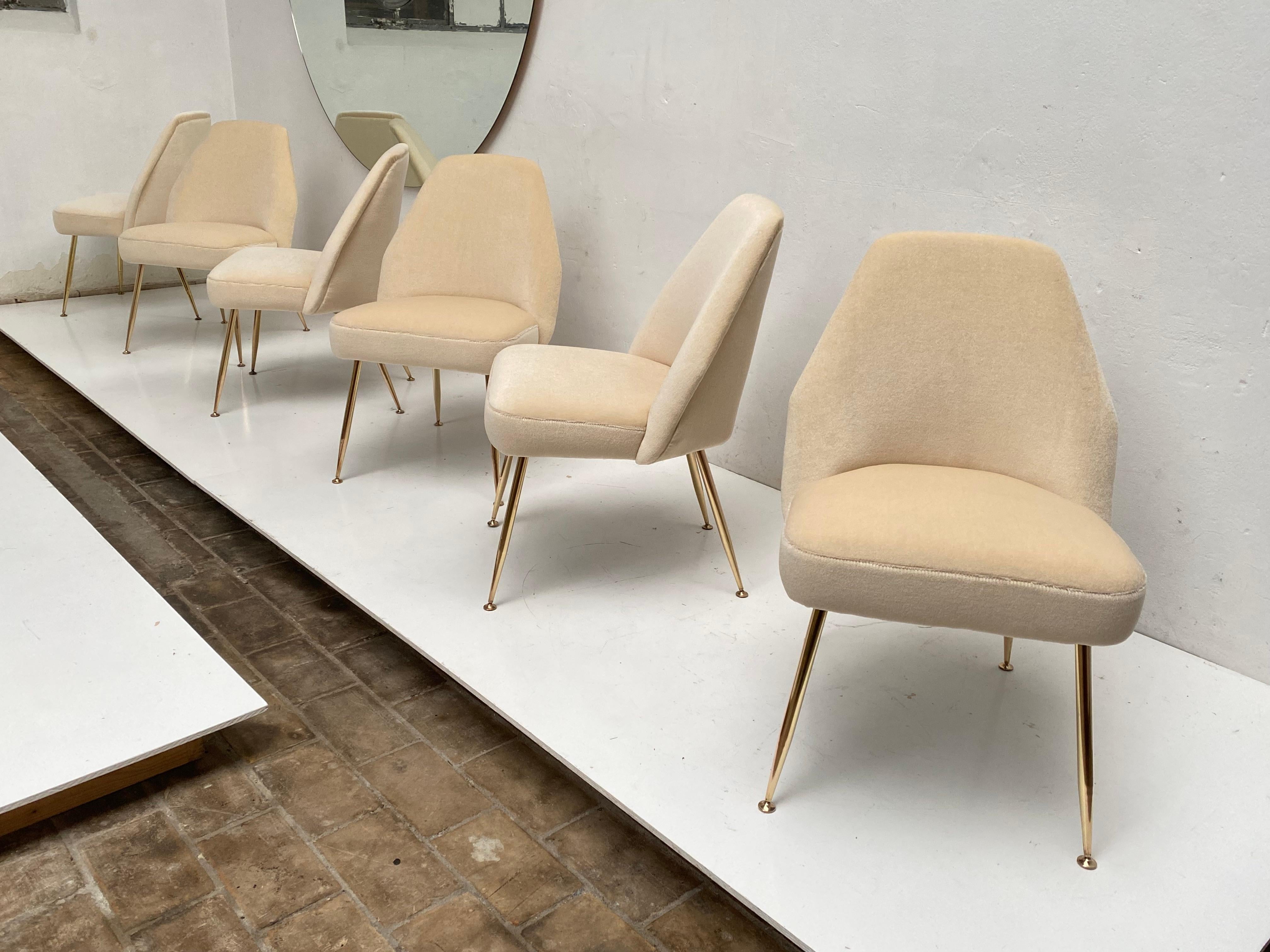 12 Brass & Mohair Campanula Chairs by Pagani (Partner of Gio Ponti) Arflex 1952  In Good Condition For Sale In bergen op zoom, NL