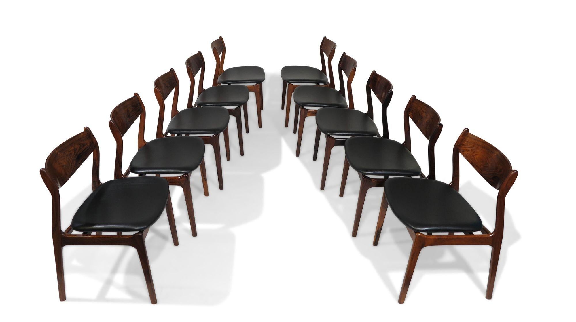 12 chaises de salle à manger en bois de rose brésilien PE Jorgensen en cuir noir neuf 5
