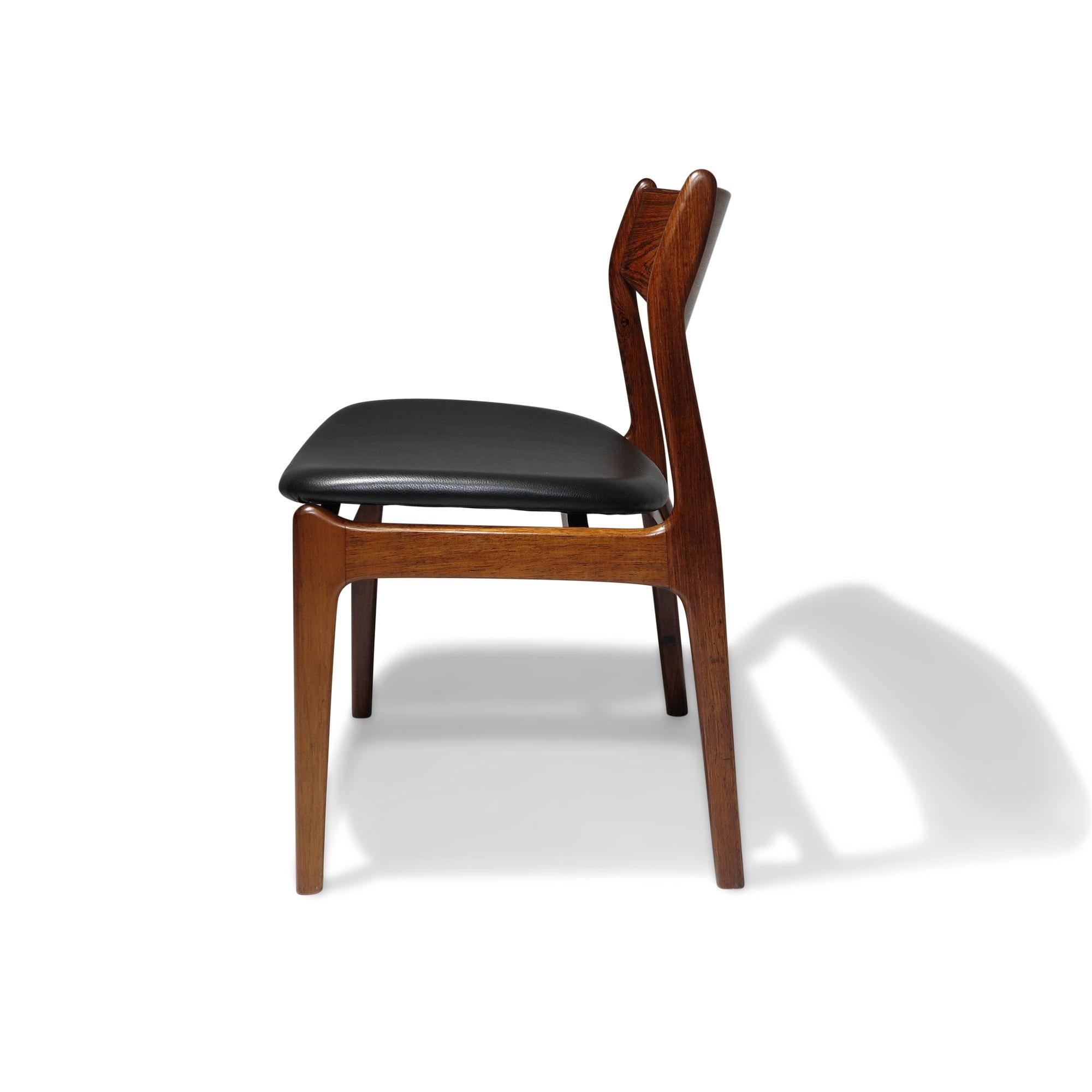 12 Brazilian Rosewood Pe Jorgensen Dining Chairs in New Black Leather In Excellent Condition In Oakland, CA