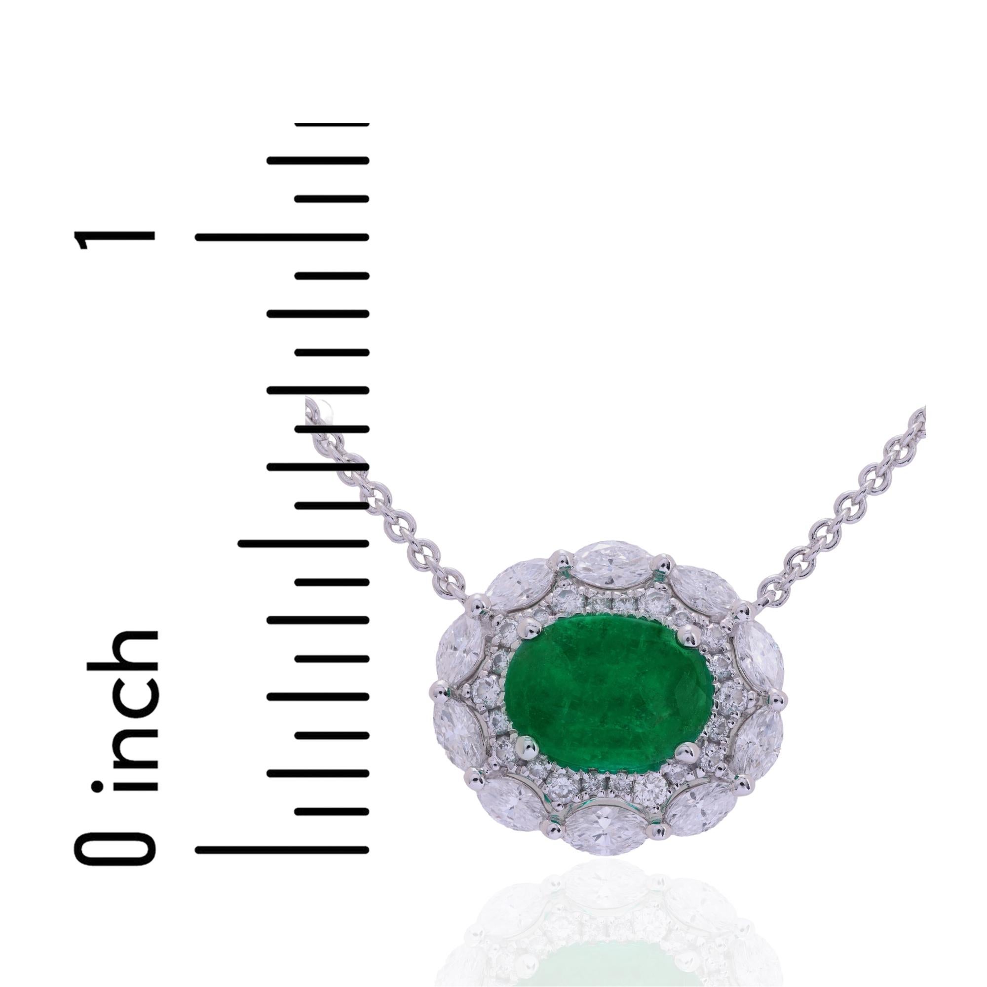 Ciondolo con smeraldo ovale da 1,2 carati 8x6 mm e diamante aureolato da 0,14 carati in 18W ref1364 in vendita 3
