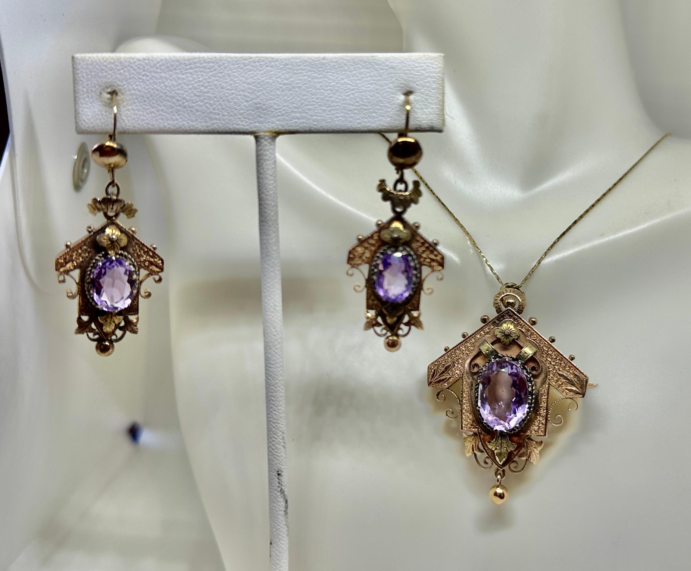 12 Carat Amethyst Earrings Pendant Necklace Gold Victorian Engraved Parure 1870 For Sale 1